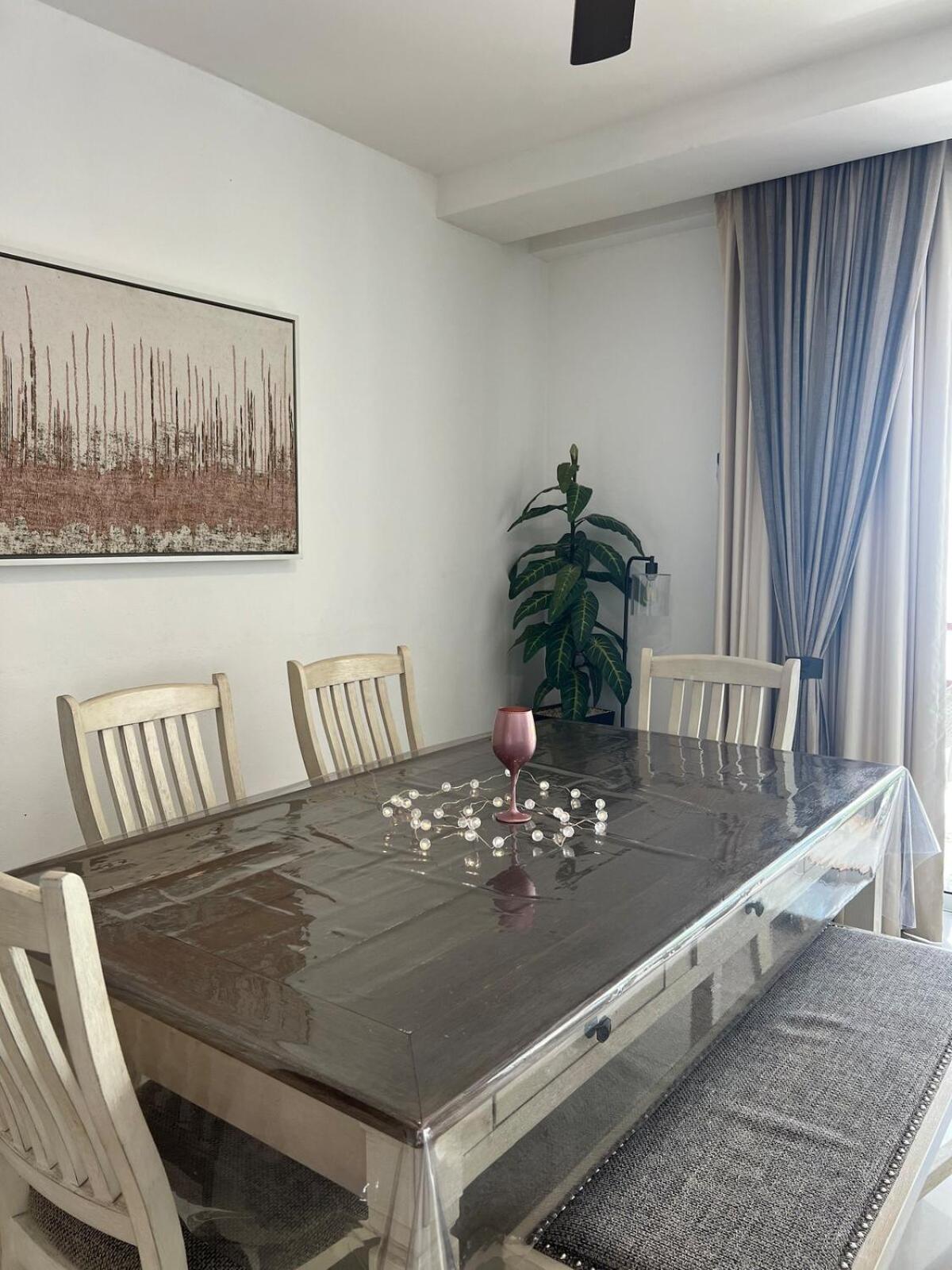 Quiet 3 Bedrooms, 2 Swimming Pools, 5th Avenue, The Sea Is Nearby! Apartment *