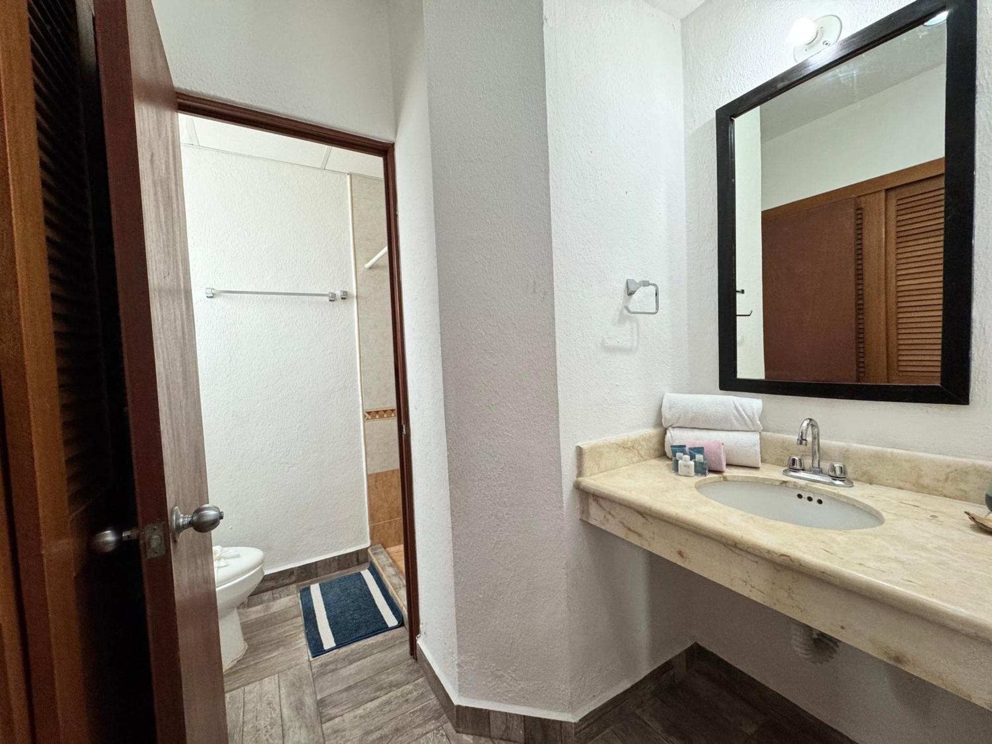 Luxury -fast Wifi- Playa Experience Apartment