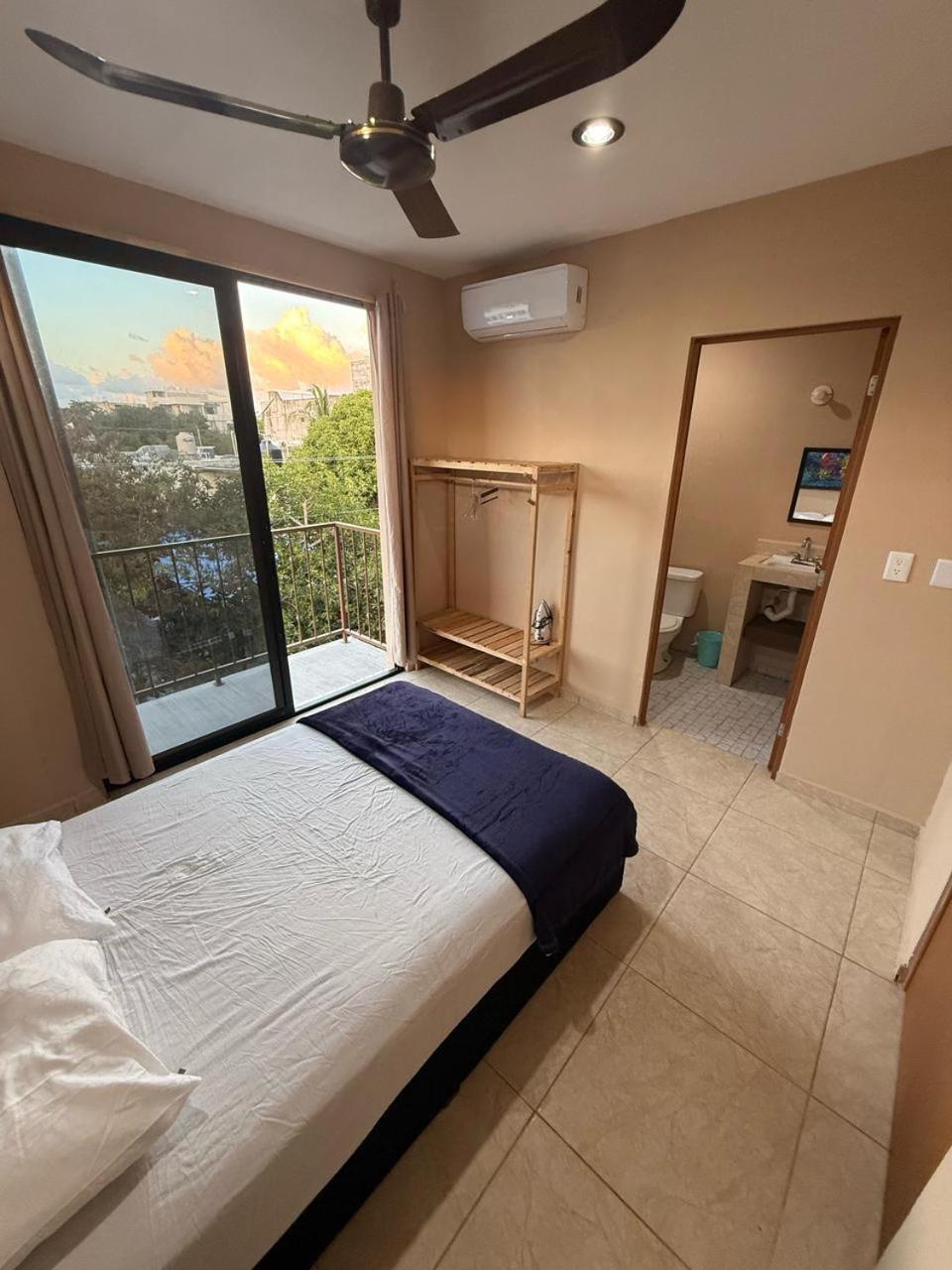 Torre 70, Departamento 12 Playa del Carmen