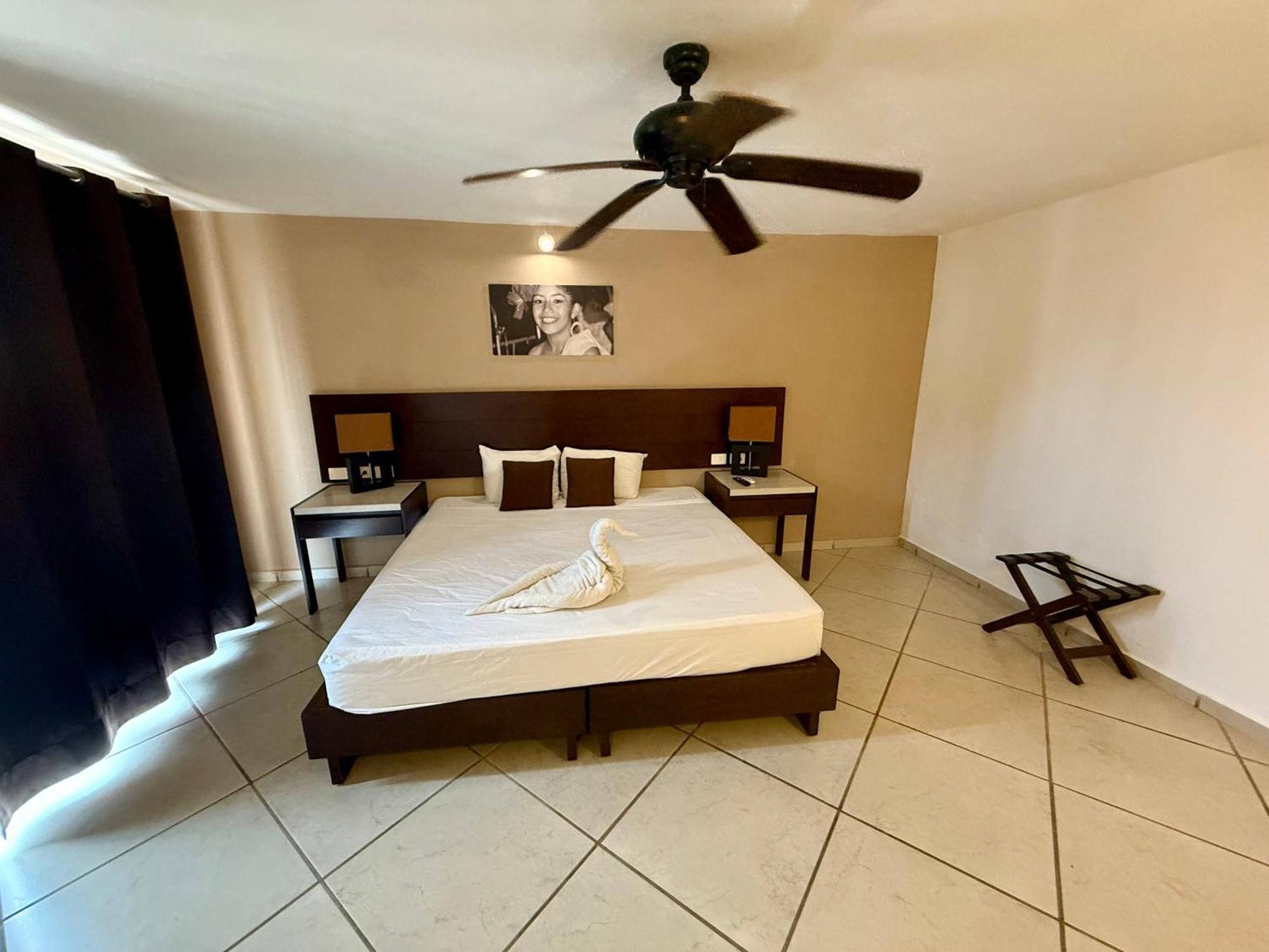 Muluc Playa Hotel