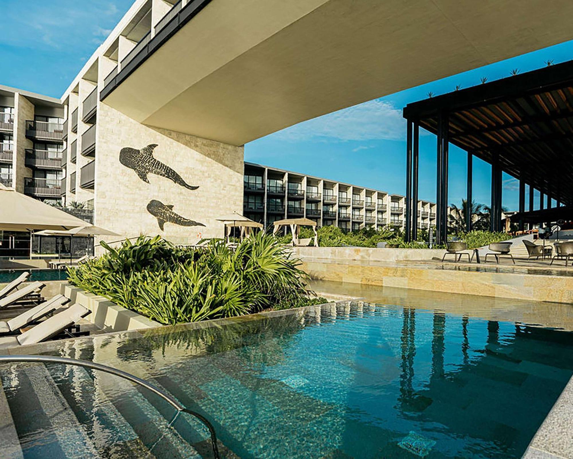 Grand Hyatt Resort 5*