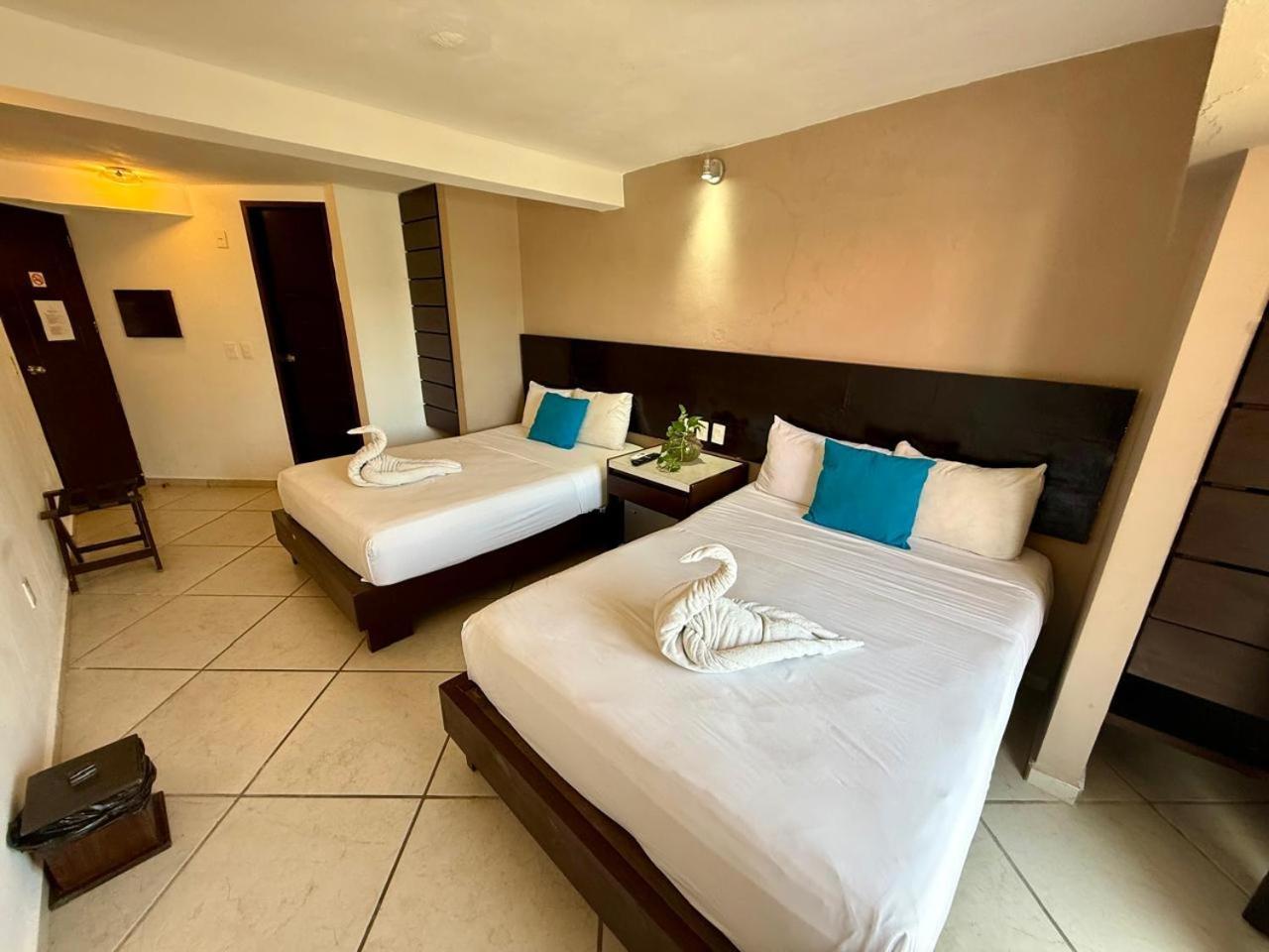 Muluc Playa Hotel 5*