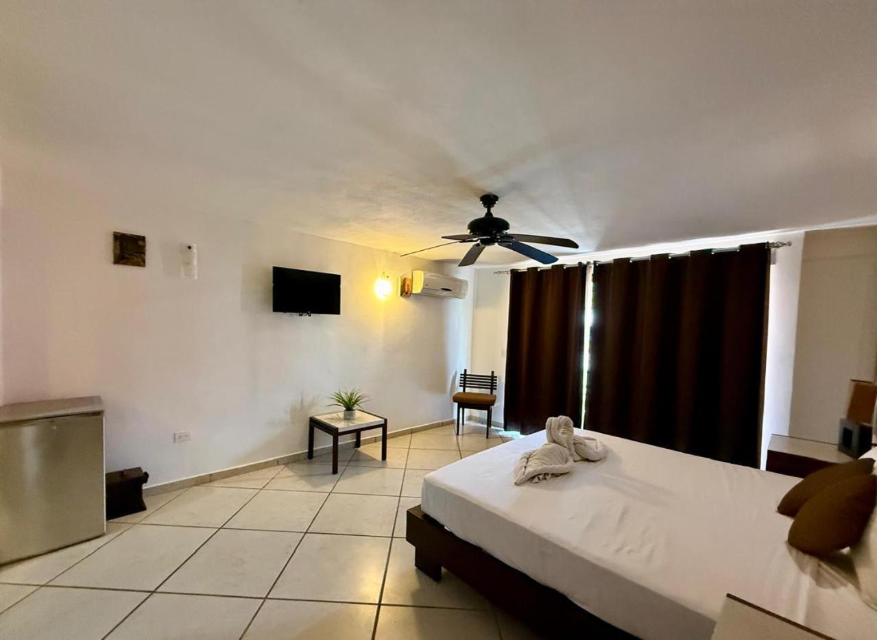 Muluc Playa Hotel