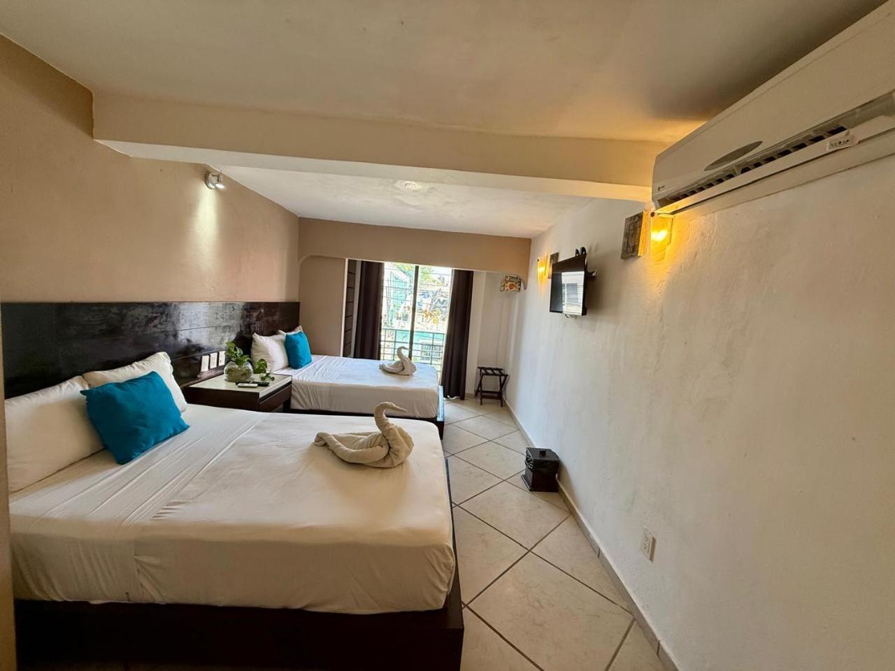 Muluc Playa Hotel 5*