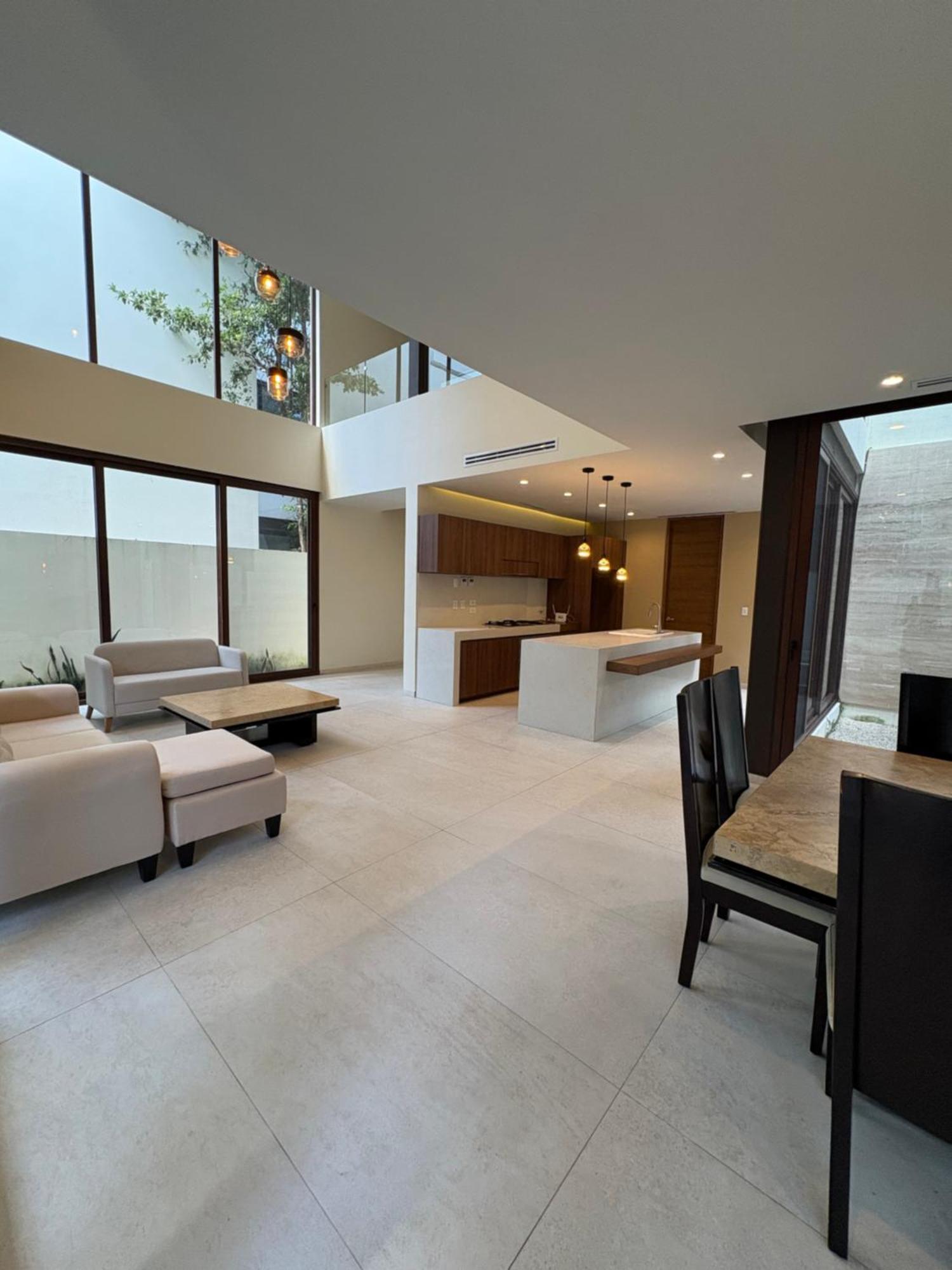 Luxury Exclusive