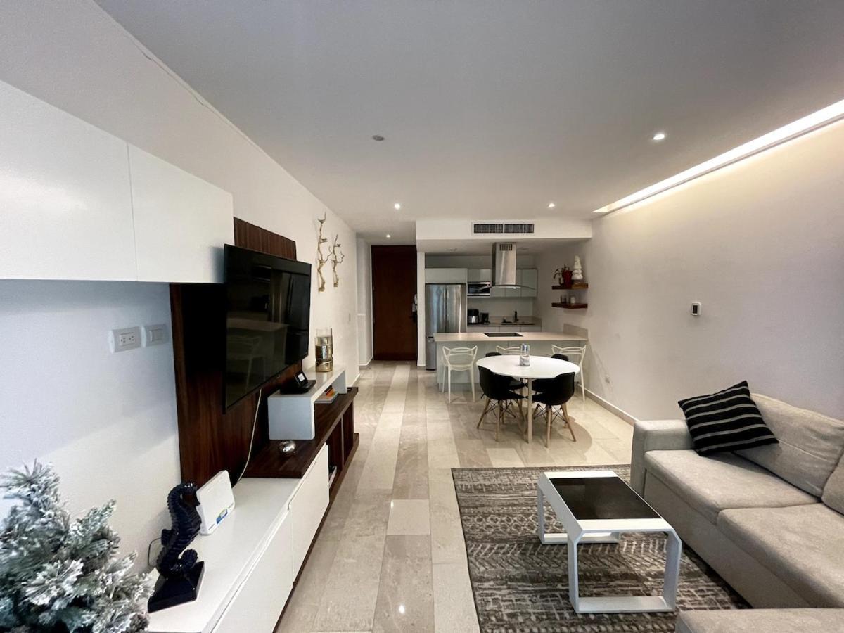 5th Avenue Quiet Luxury With Jacuzzi Beachfront * Playa del Carmen