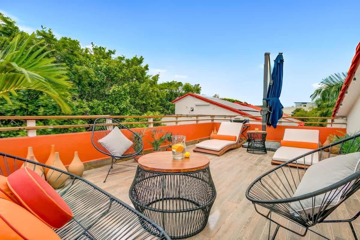 Nhà nghỉ Stylish Luxe Penthouse - Exclusive Gated Community Playa del Carmen