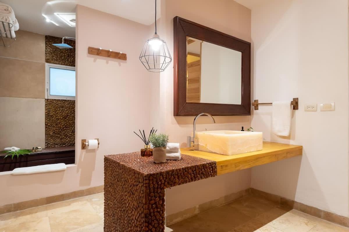 Tropical Oasis With Cenote & Pool Walk To Holiday home Playa del Carmen