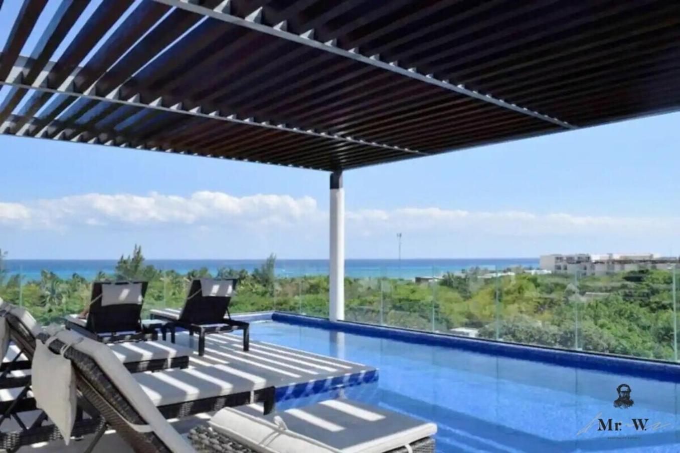 Private Pool Ph, Walk To Beach, 38th & 5th * Playa del Carmen