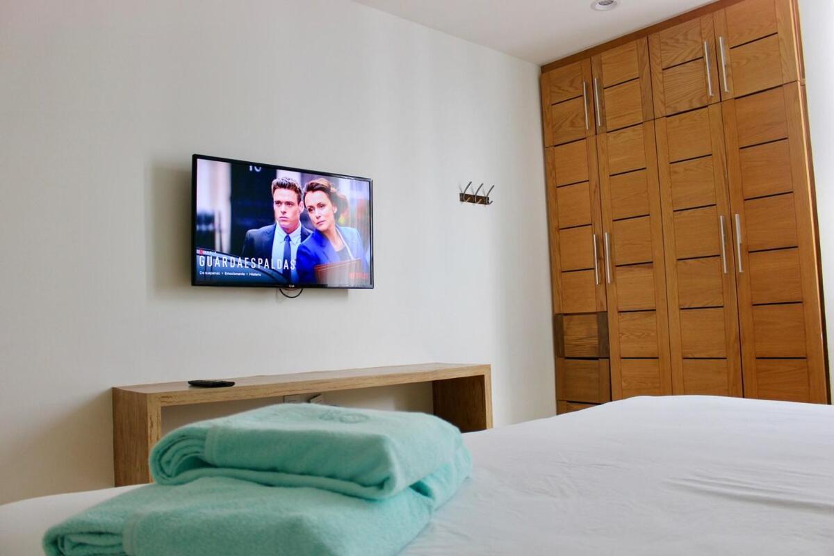 Penthouse Terrace Excellet Wifi Downtown Apartment *