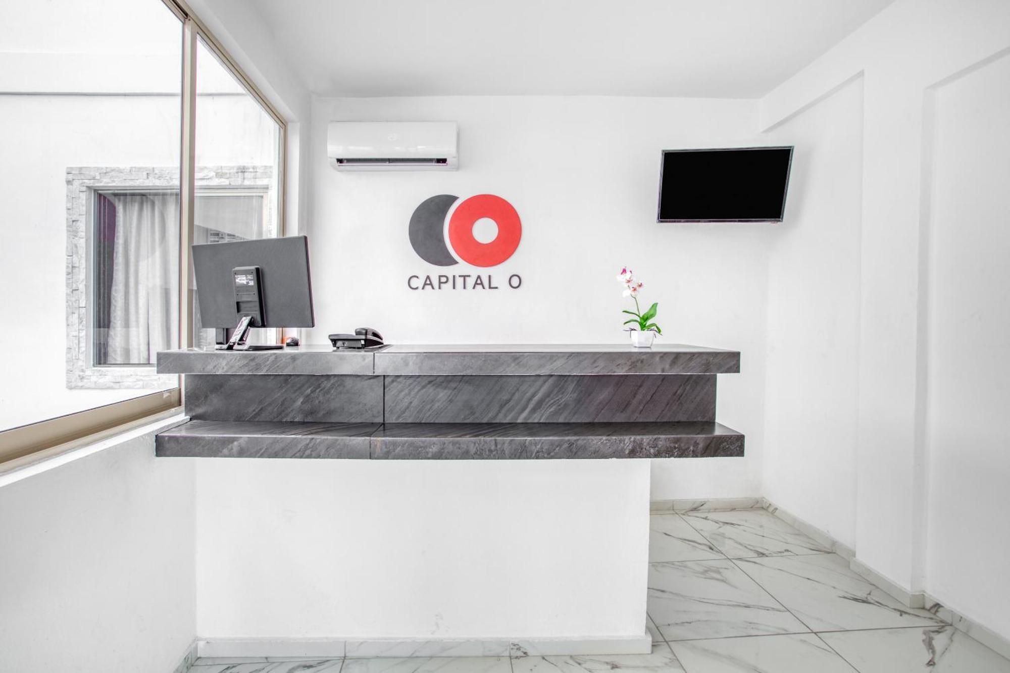 Hotel Capital O Yukon Playa del Carmen