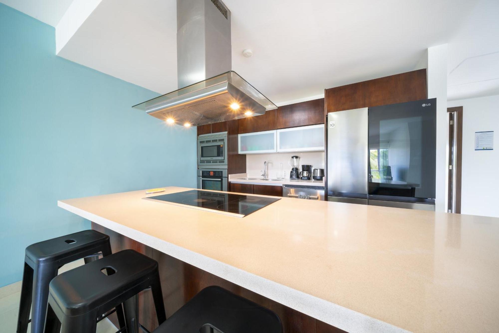 Luxury 2 Bedroom With Tub & Infinity Pool - Side At Mareazul - Sirenita G Сasa de vacaciones *