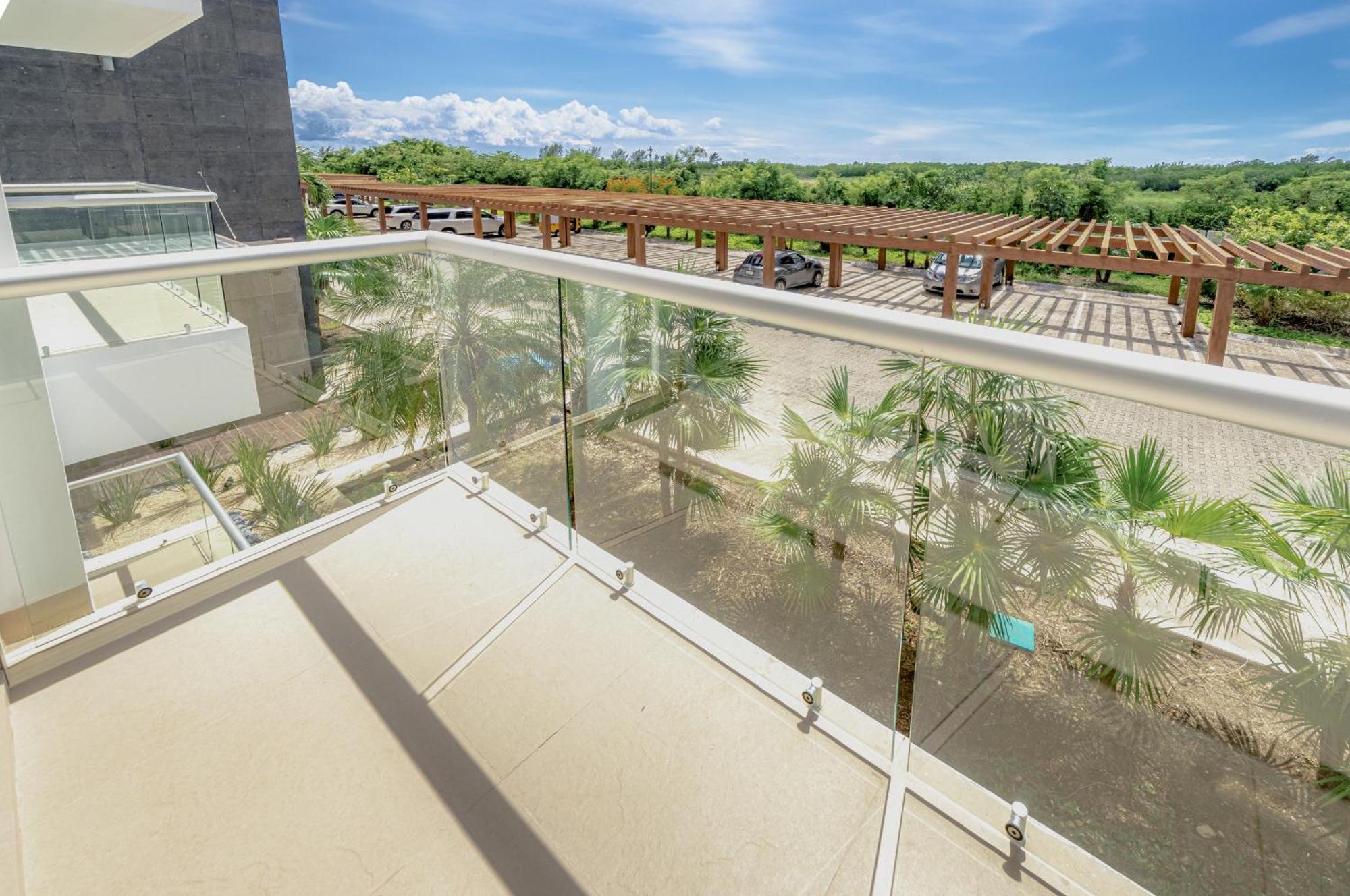 Сasa de vacaciones Luxury 2 Bedroom With Tub & Infinity Pool - Side At Mareazul - Sirenita G *