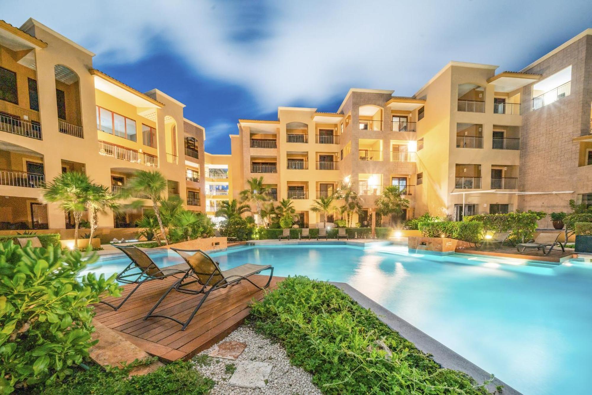 Apartment Luxury Beachfront With 3 Bedrooms & Ocean View - El Faro Residences *