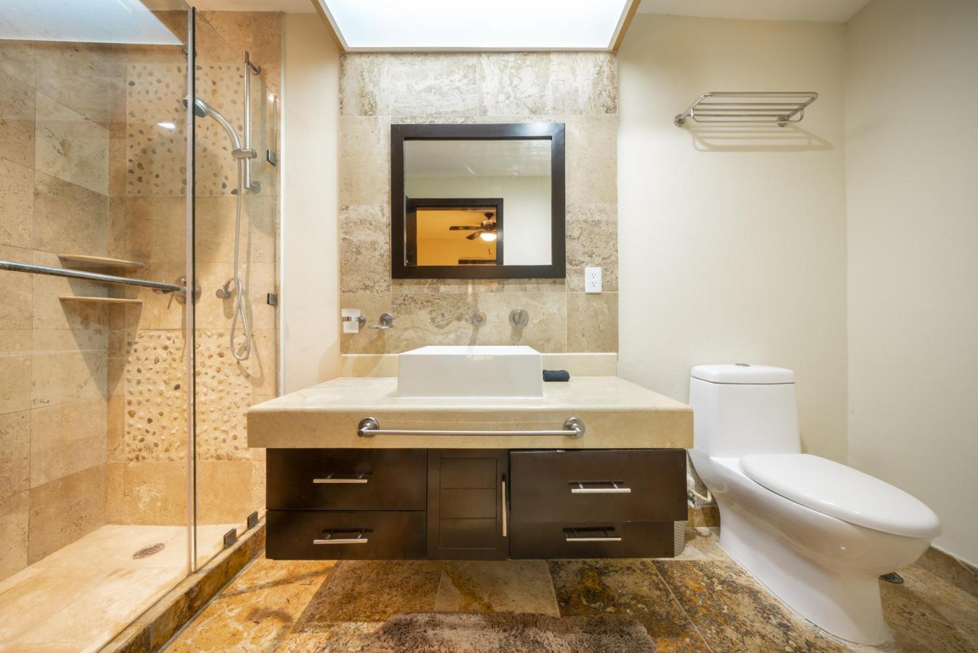 Apartment Luxury Beachfront With 3 Bedrooms & Ocean View - El Faro Residences