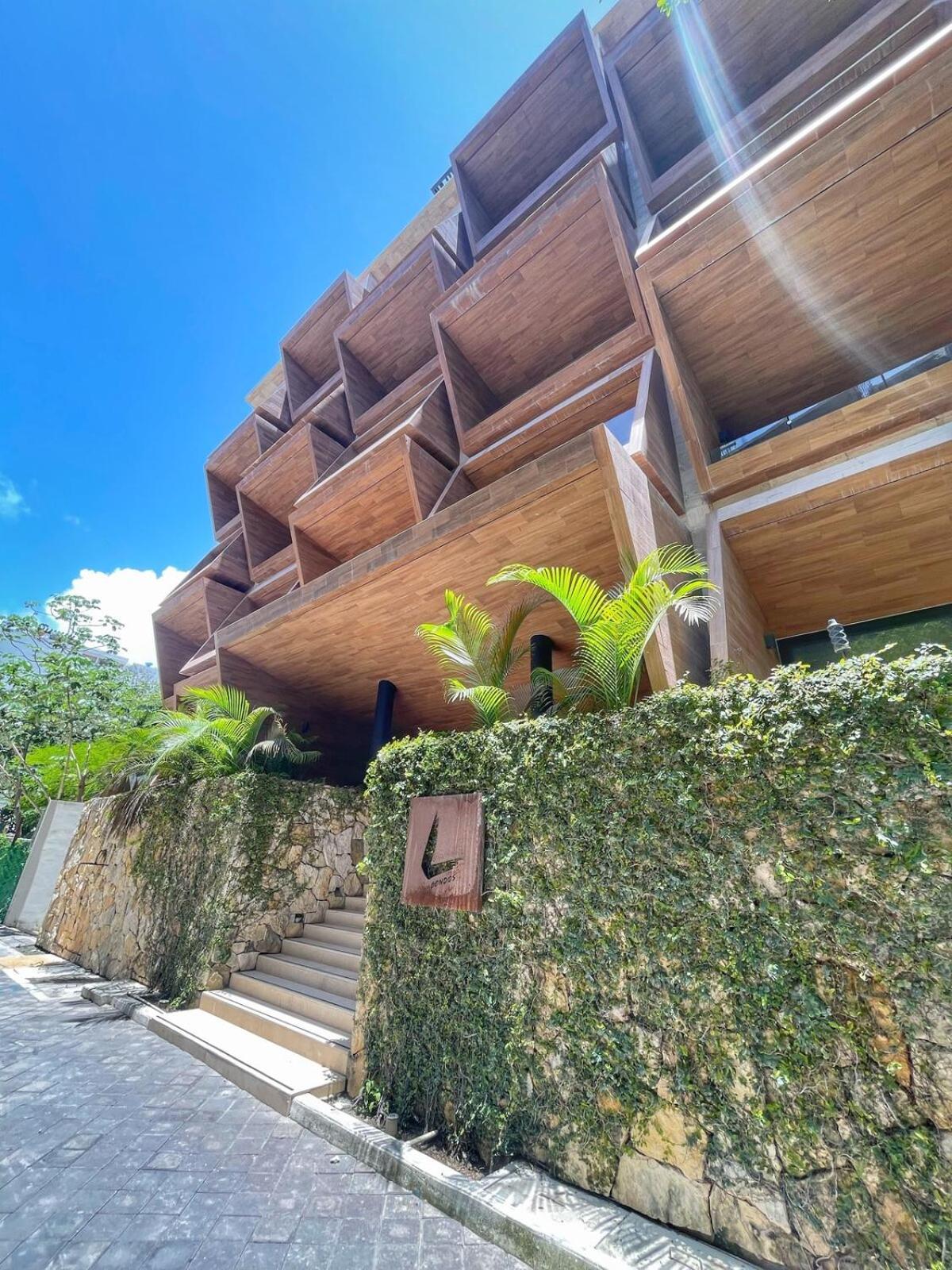Moderna - King - Piscina - 5ta Av - Playa