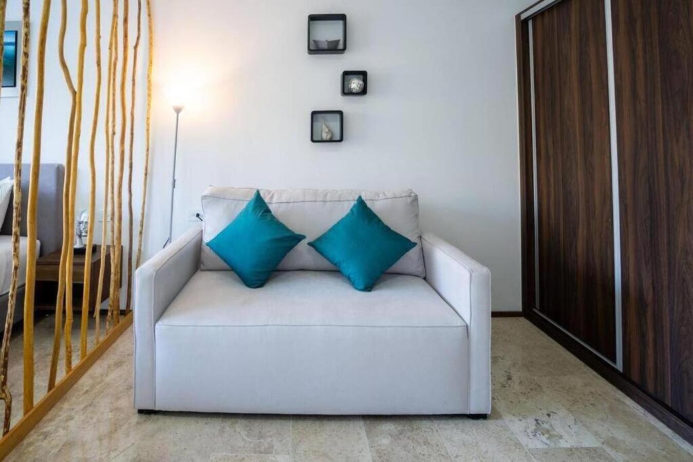 Ferienhaus Cozy Pool And Roof Lounge 5 Blocks Playa del Carmen