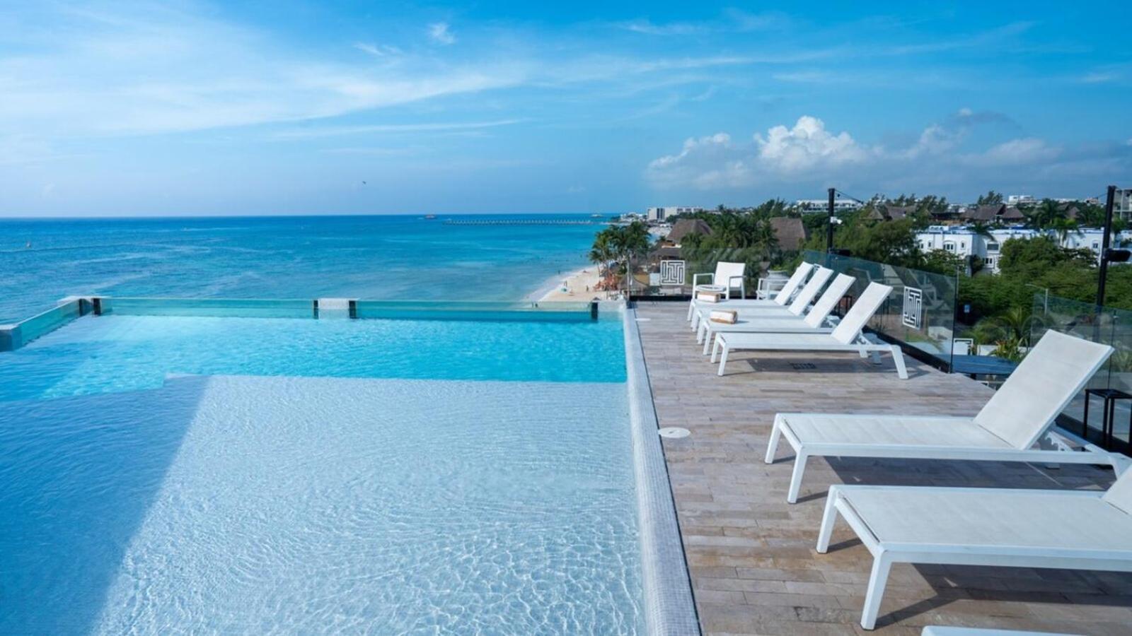 Beachfront Roof Pool 5th Ave 2 Blocks Gym Apartment