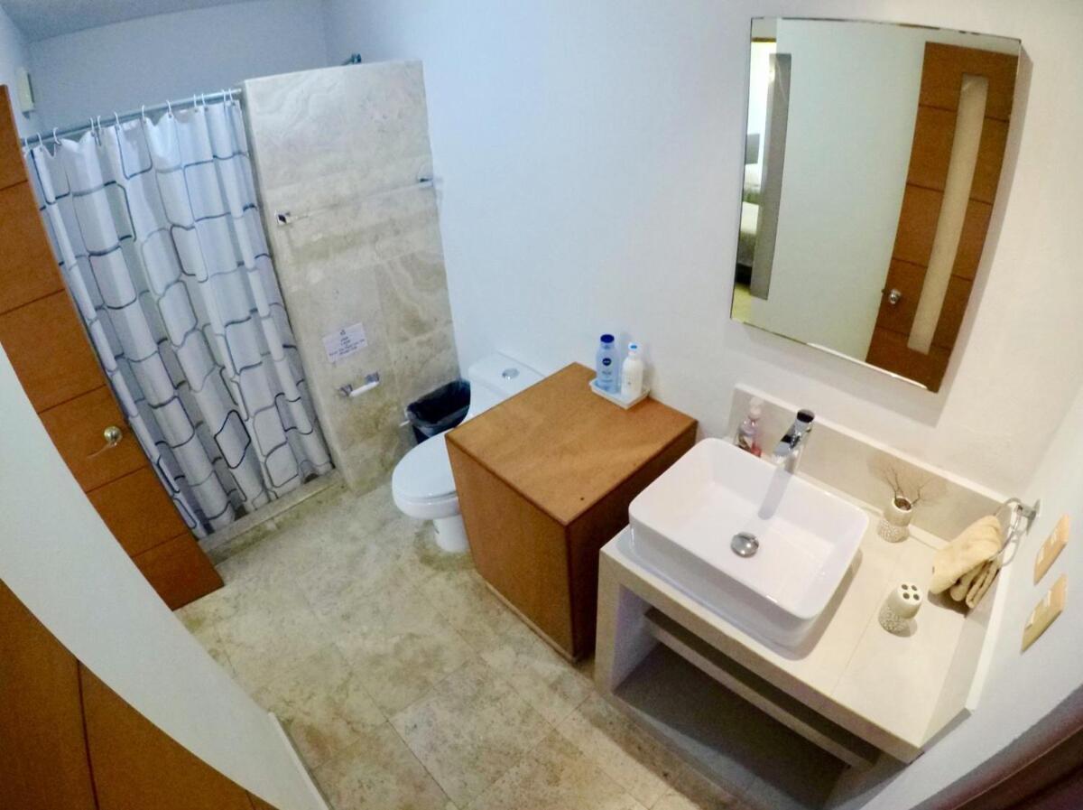 Spacious & Comfy On The Beach, In The Heart Of Apartment *