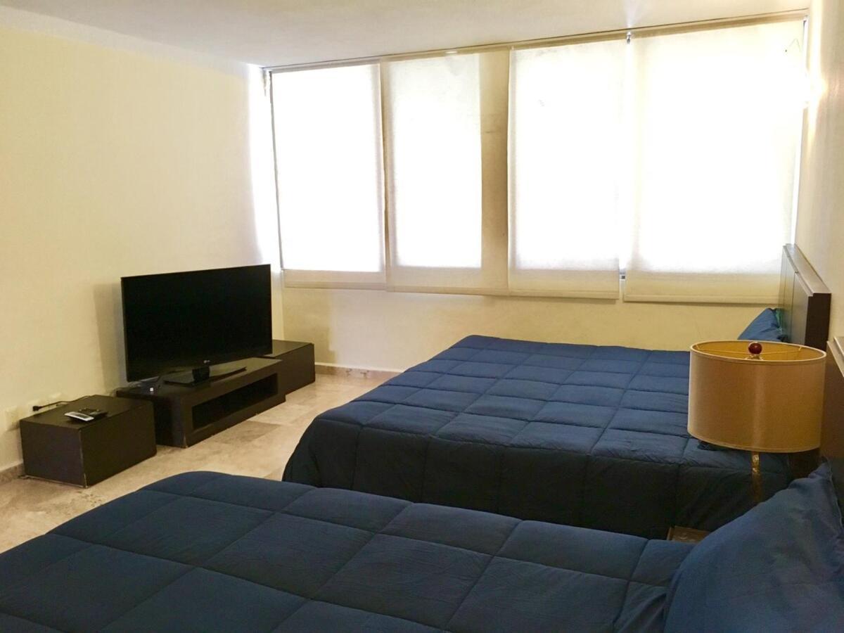 Apartment Spacious & Comfy On The Beach, In The Heart Of
