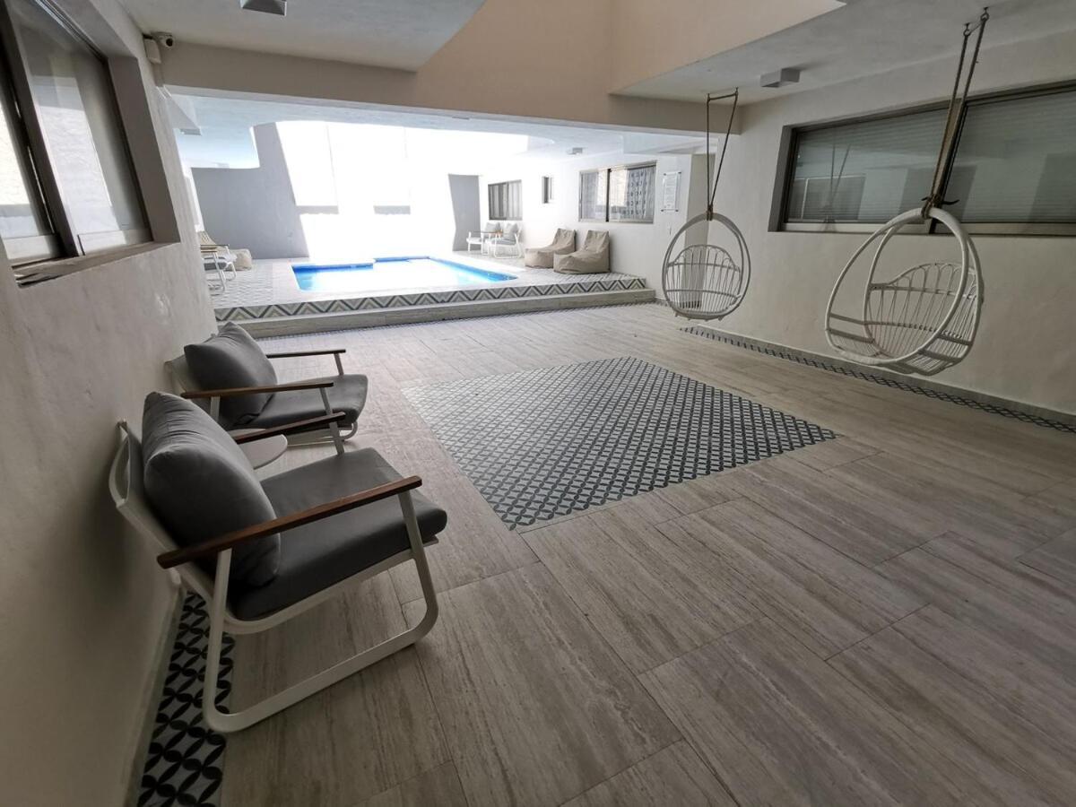 Apartment Spacious & Comfy On The Beach, In The Heart Of