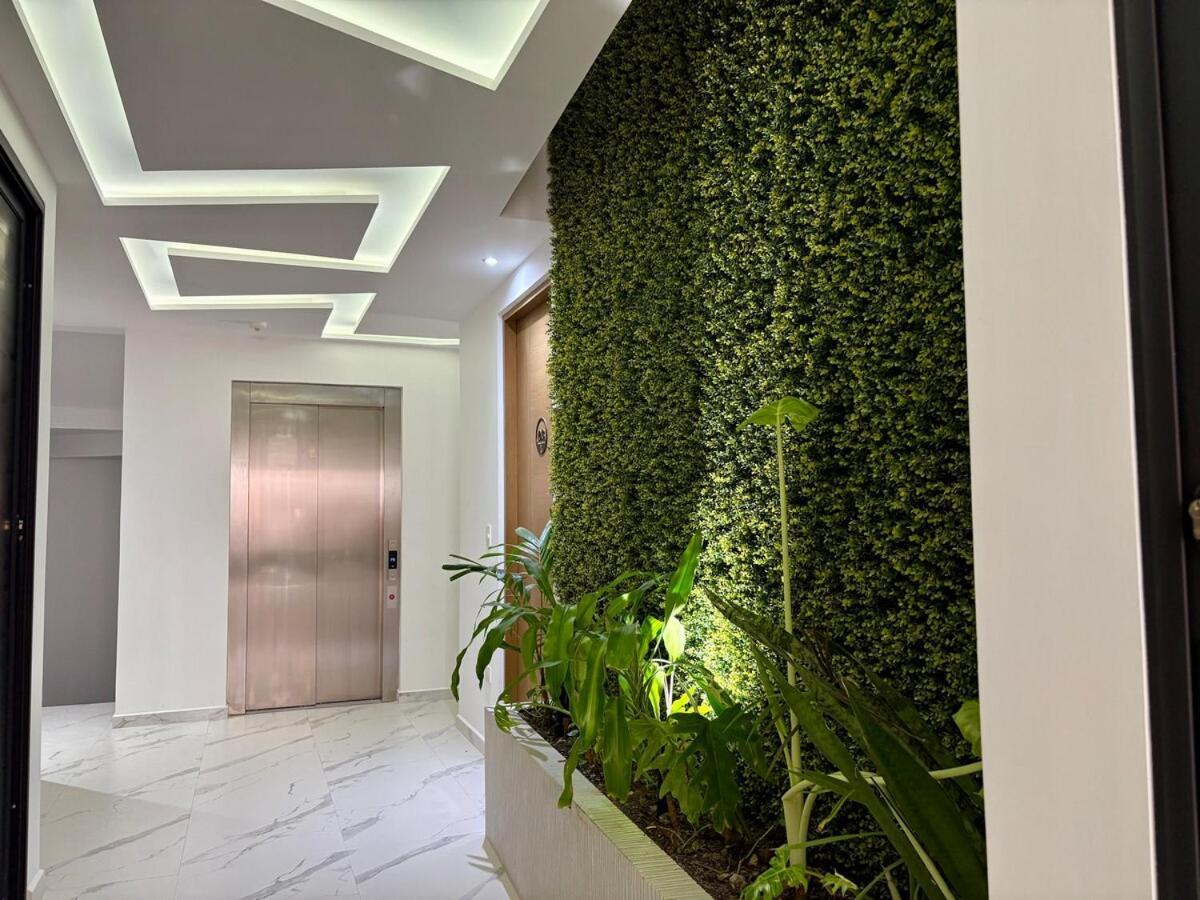 Modern Refuge Just 10 Minutes From Mamitas Apartment