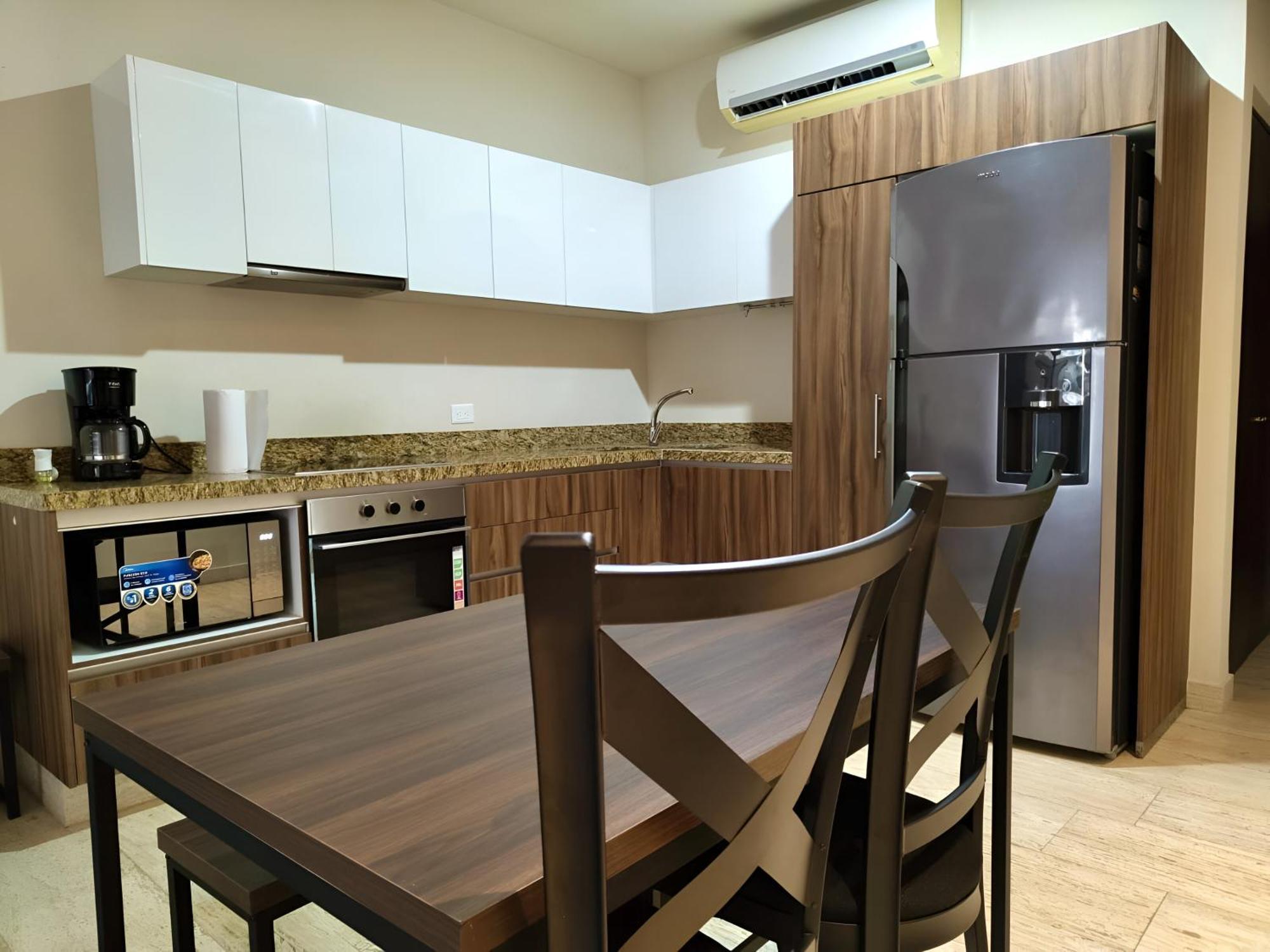 Apartment Moderna - King - Piscina - 5ta Av - Playa