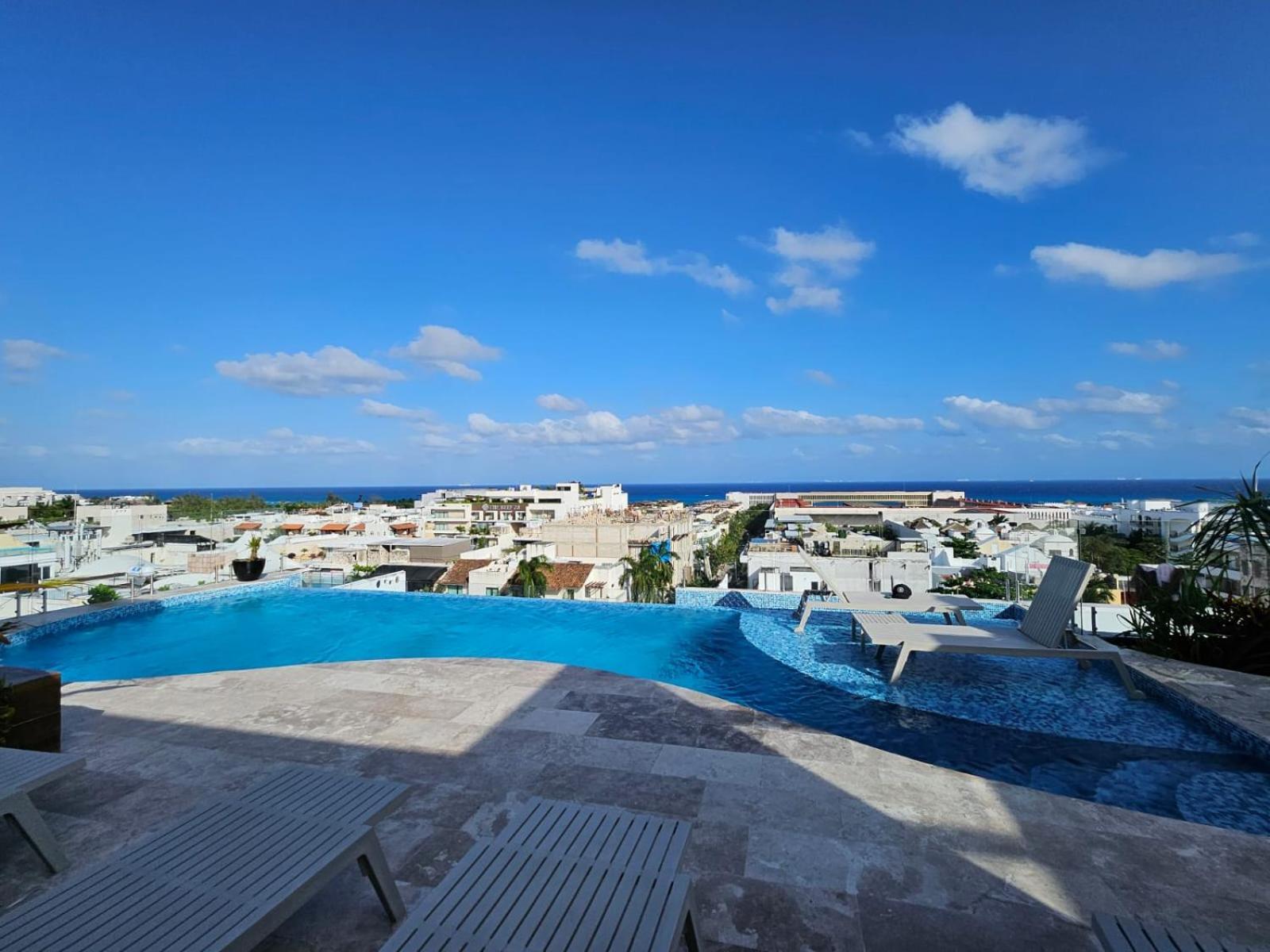 Modern Refuge Just 10 Minutes From Mamitas