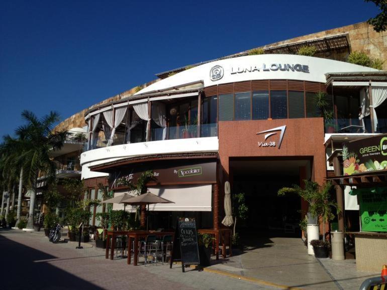 Exclusive Via Steps From 5th Avenue & Beaches Playa del Carmen
