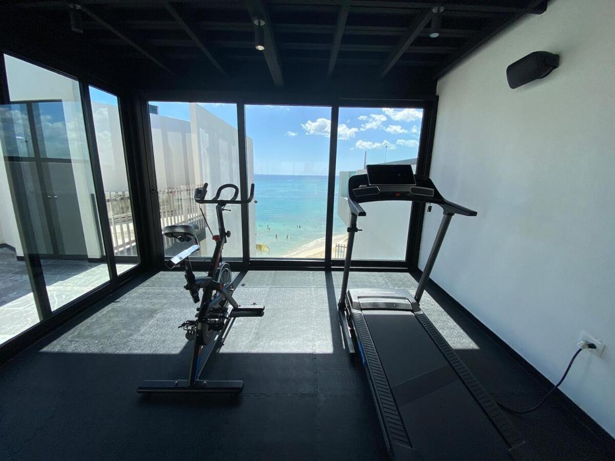 Căn hộ Ocean Front! Amazing Rooftop Pool, Walk To Fifth! *
