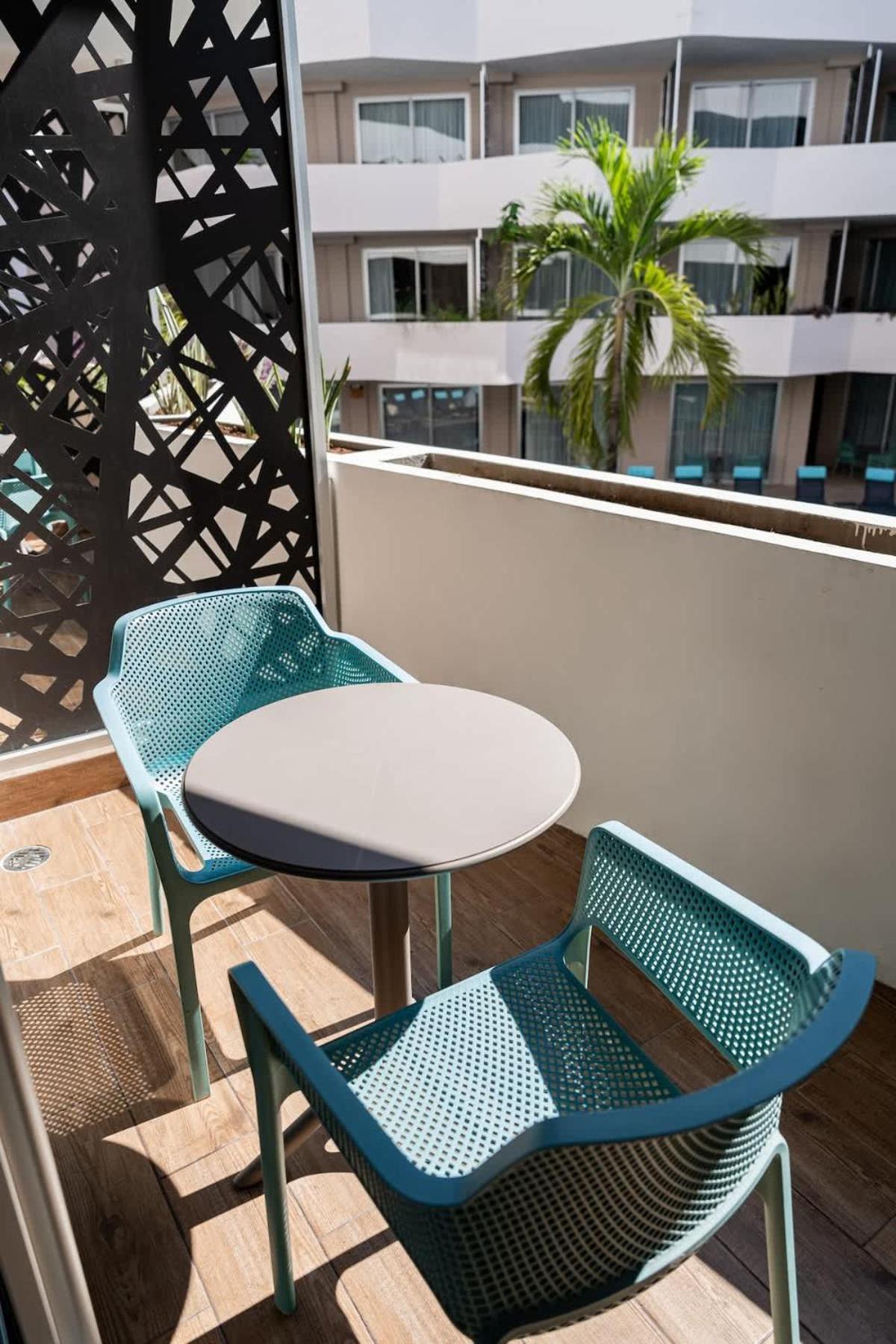 Apartment Large With Working Space 100m From 5th Ave *