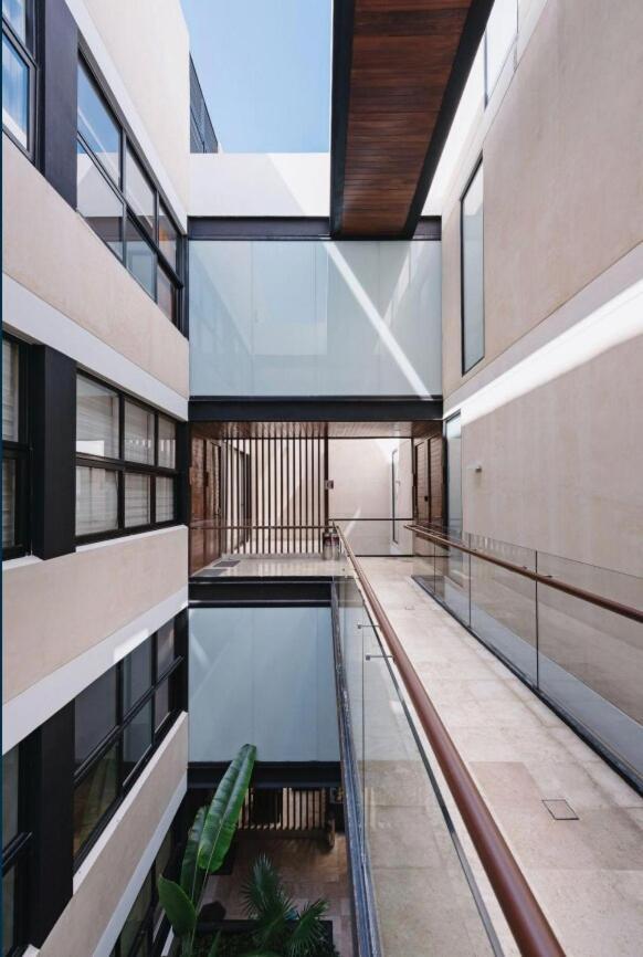 La Quinta Luxury Apartment *
