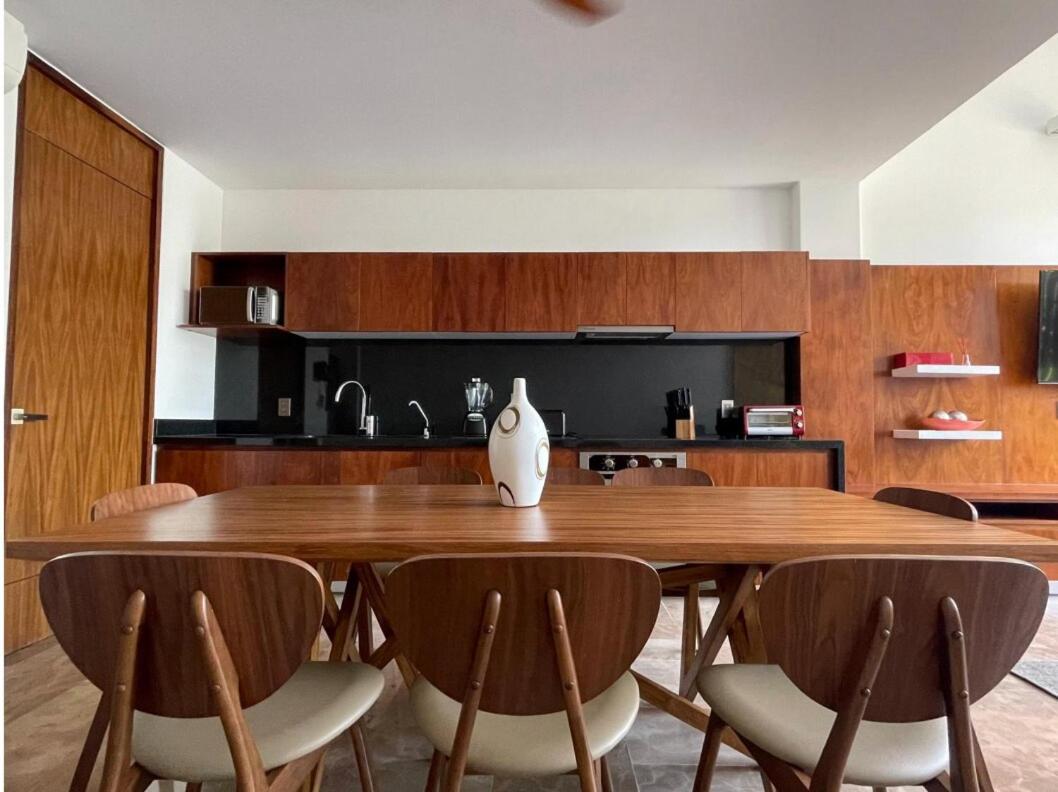 La Quinta Luxury Apartment *