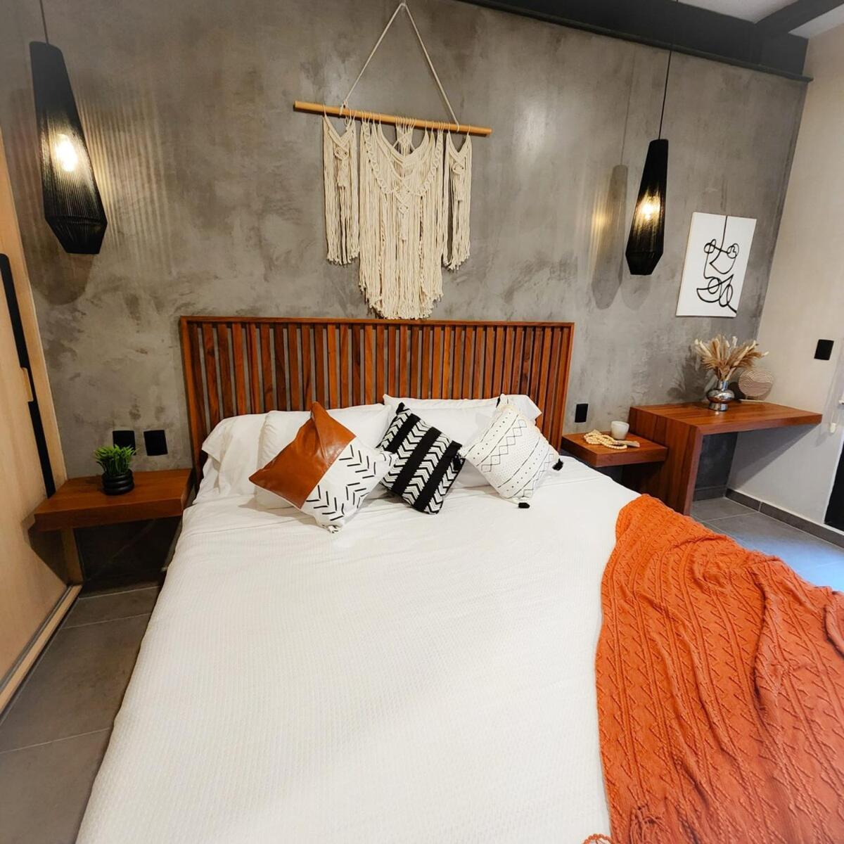 Boho Chic Steps To 5th Ave King Bed Wifi Rooftop Pool Apartamento Playa del Carmen