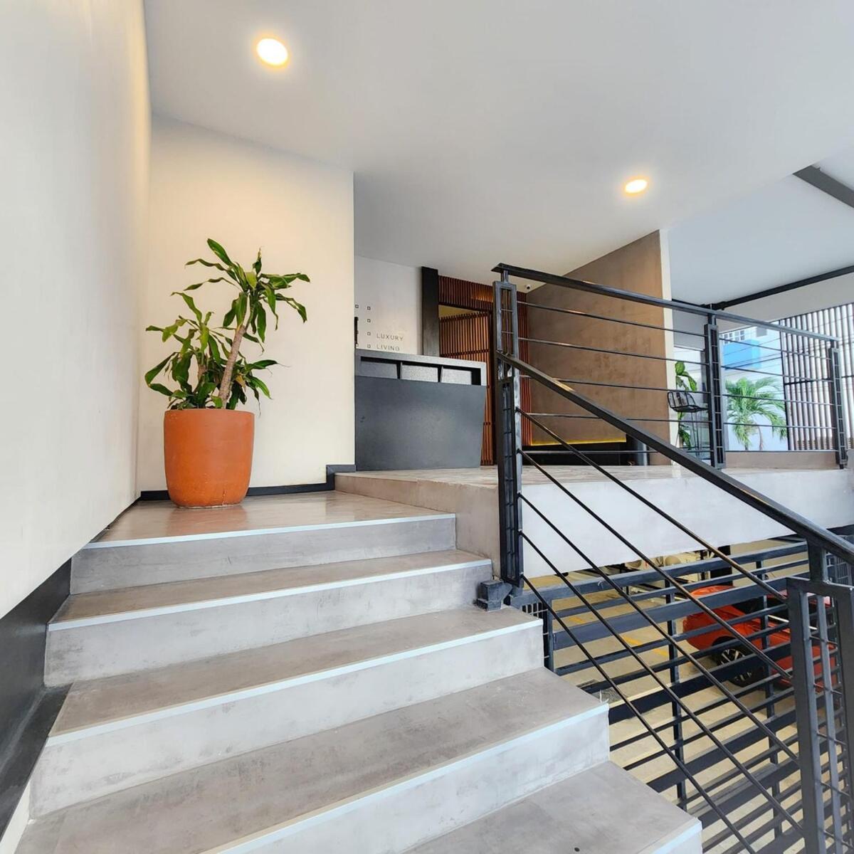 Apartamento Boho Chic Steps To 5th Ave King Bed Wifi Rooftop Pool Playa del Carmen