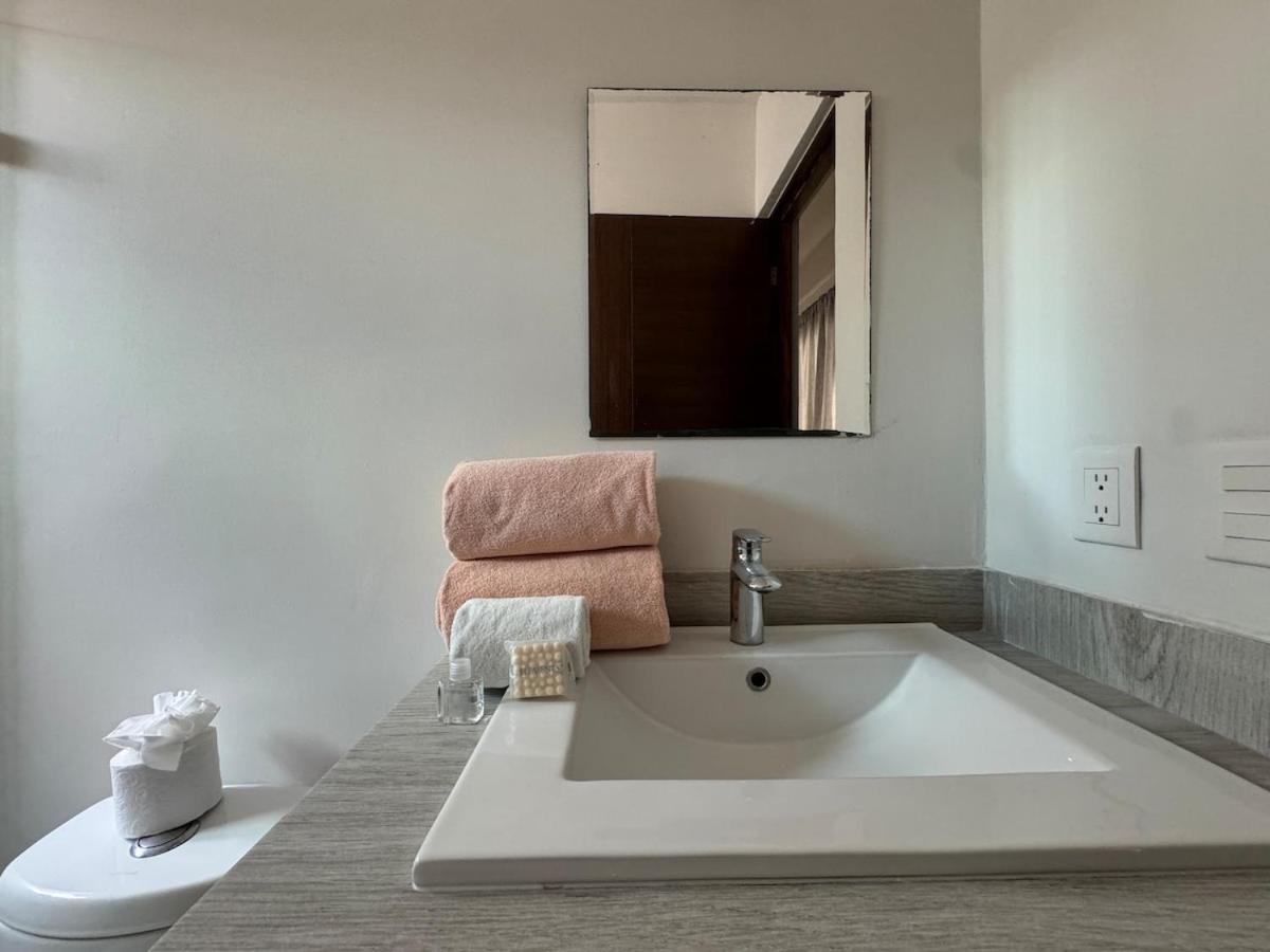 Apartment Chic Stay, Rooftop Plunge Pool, 4 Blocks From 5th *