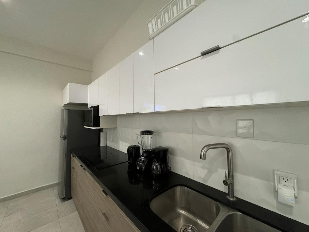 Apartment Chic Stay, Rooftop Plunge Pool, 4 Blocks From 5th Playa del Carmen
