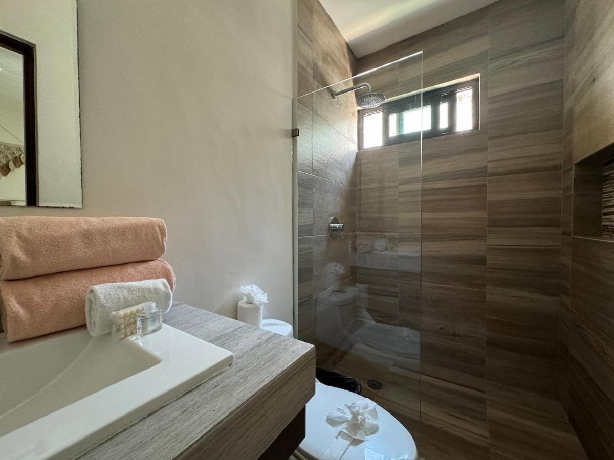 Chic Stay, Rooftop Plunge Pool, 4 Blocks From 5th Apartment
