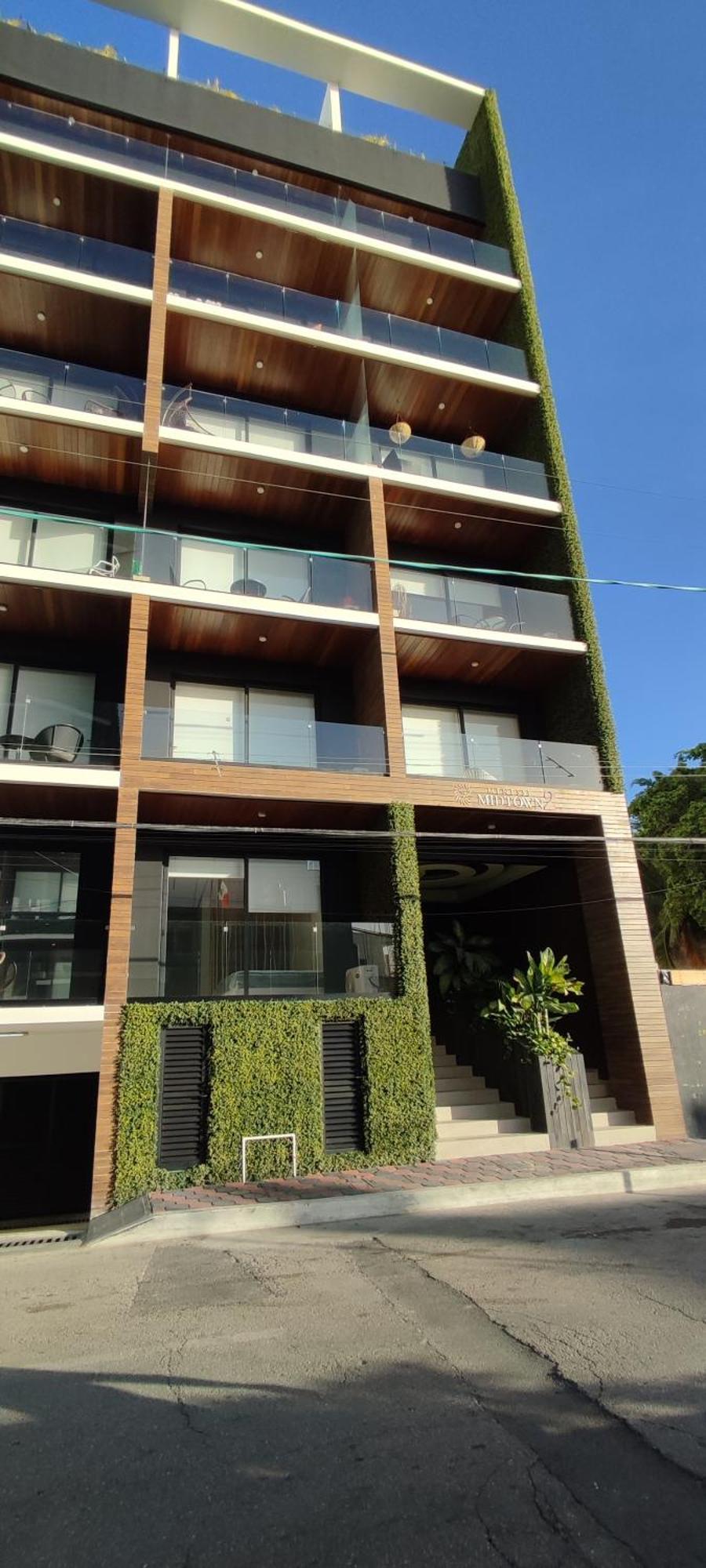 Menesse Mitdtown2 , Ave 25th