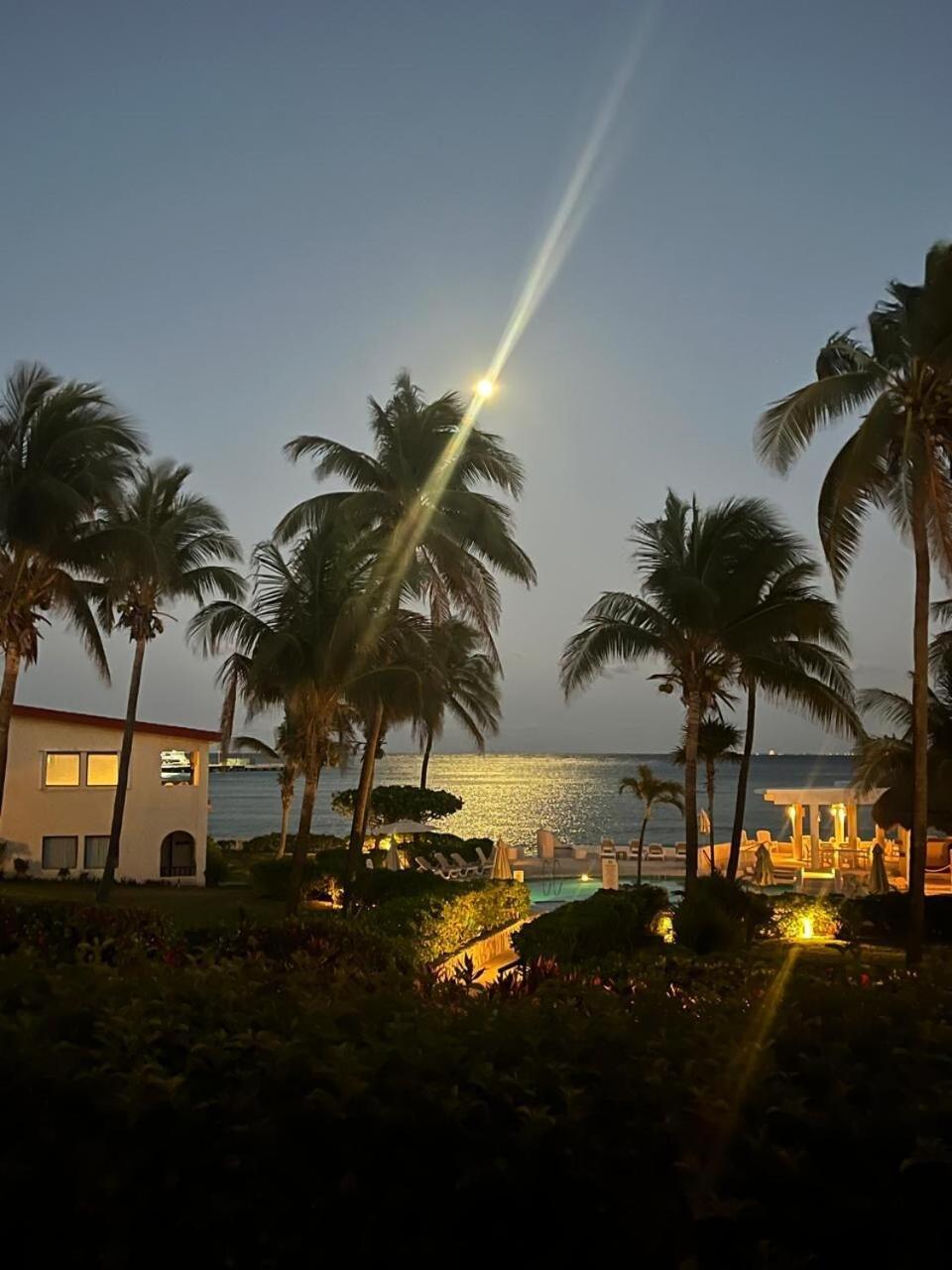 Apartment Beachfront 1 Bedroom Ocean View Playa del Carmen