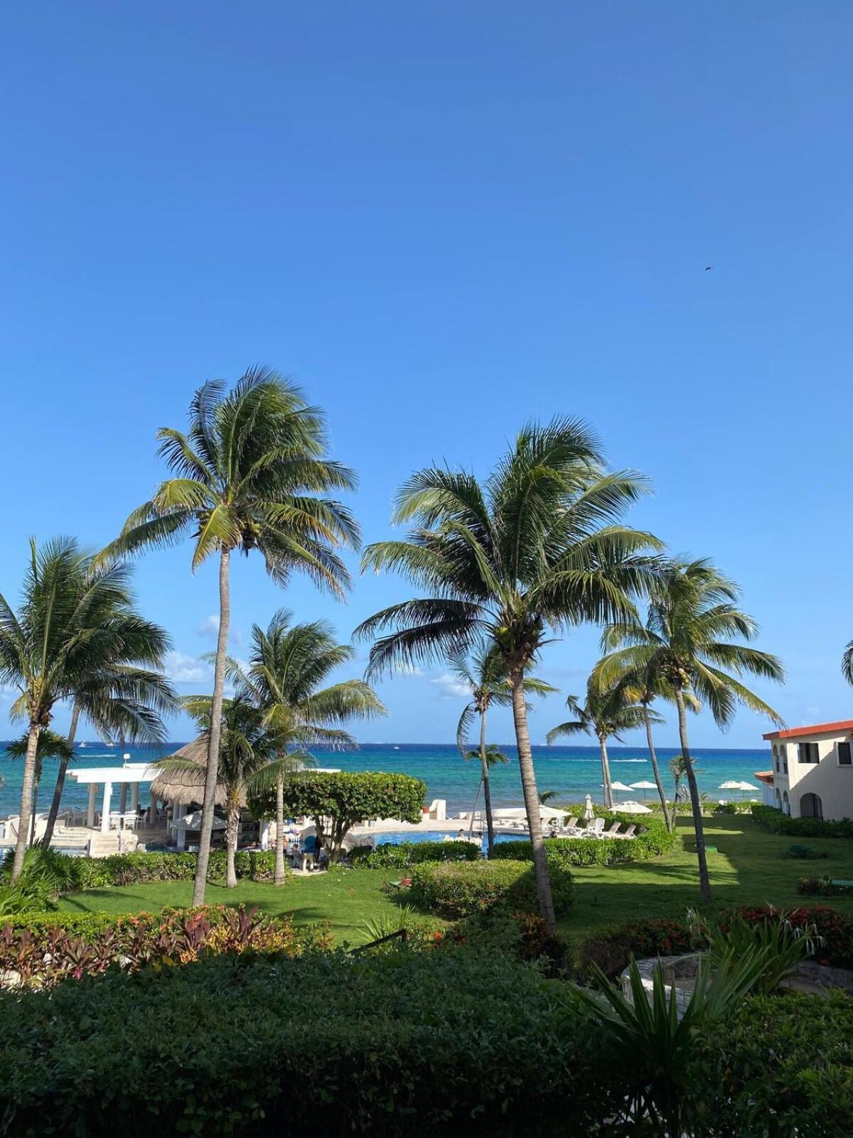 Apartment Beachfront 1 Bedroom Ocean View Playa del Carmen
