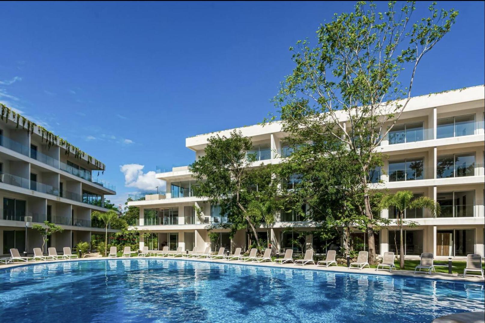 Apartamento Modern Playacar With Poolside Views & Nature *
