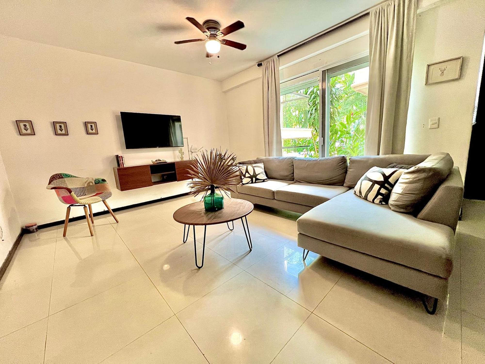 Caribbean Nest Apartment *