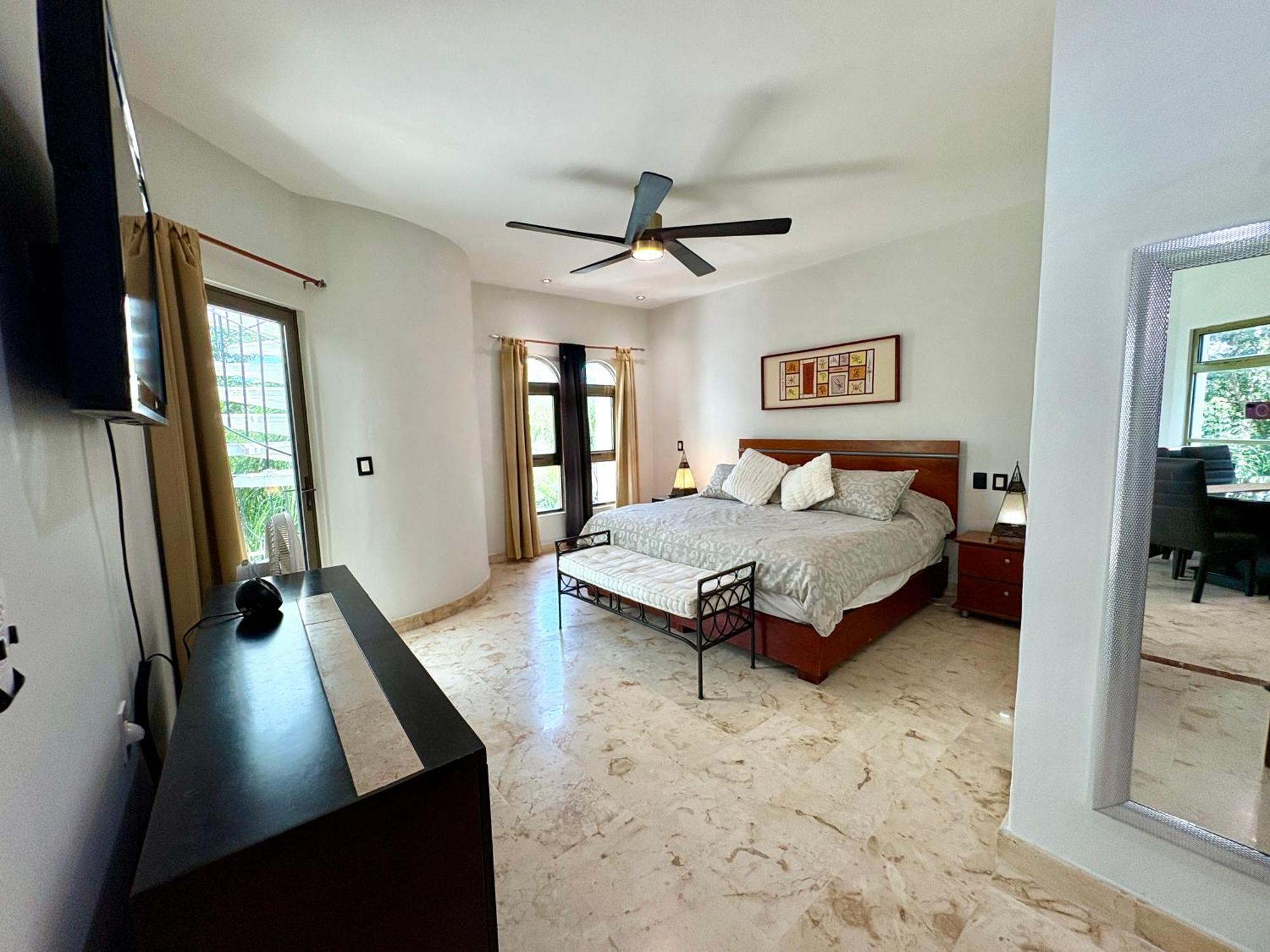 Luxury Oasis In Playacar - Tropical Pool
