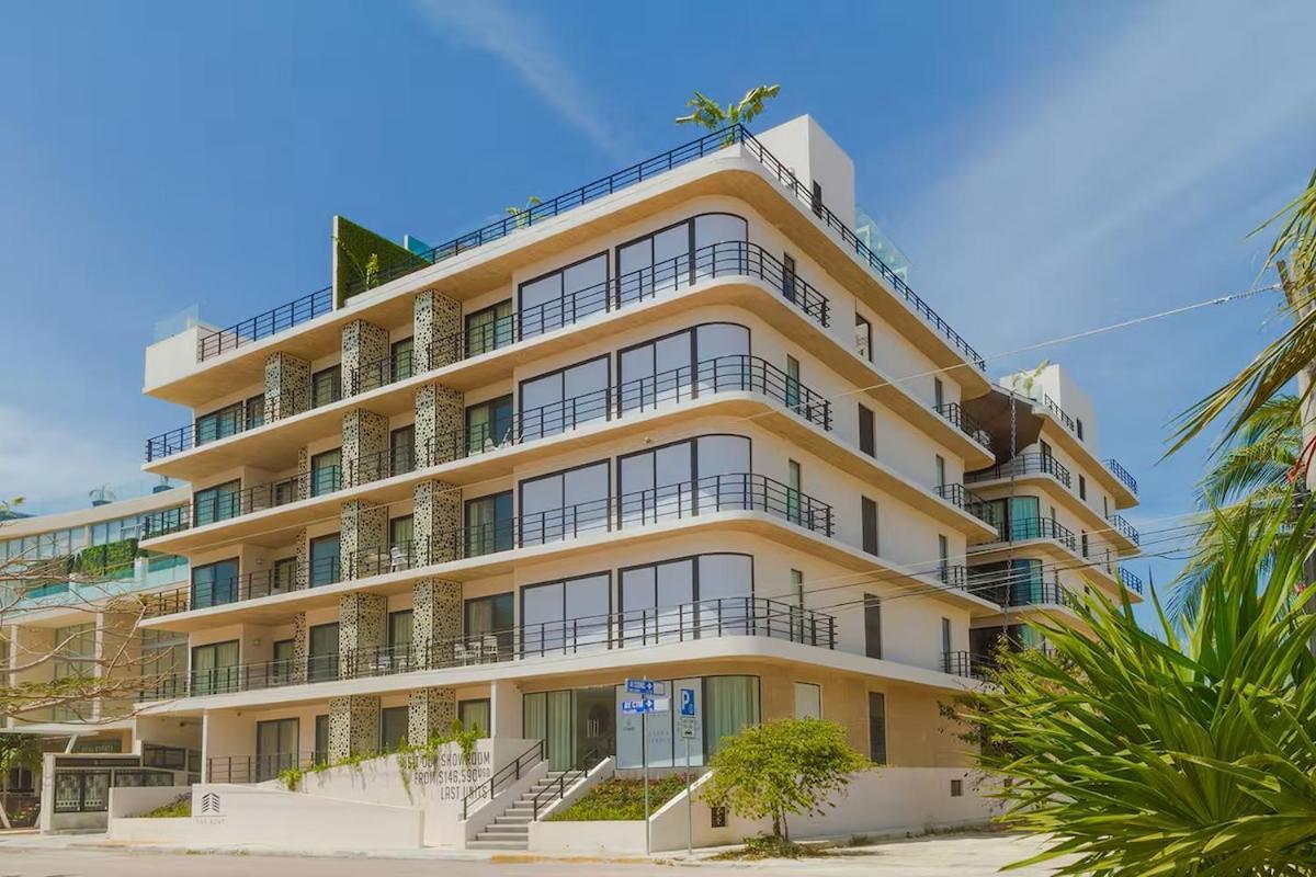 Apartment 150 M From Playa Pelicanos And 5th Ave Playa del Carmen