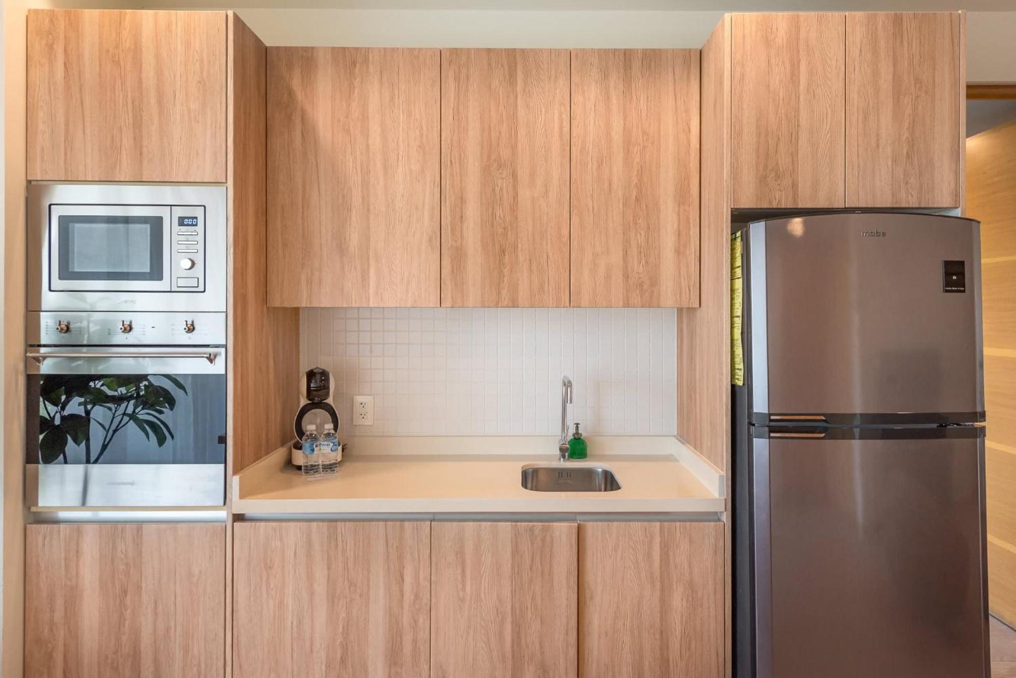 Luxury 2bd 2ba Ocean View 200m From Playa del Carmen