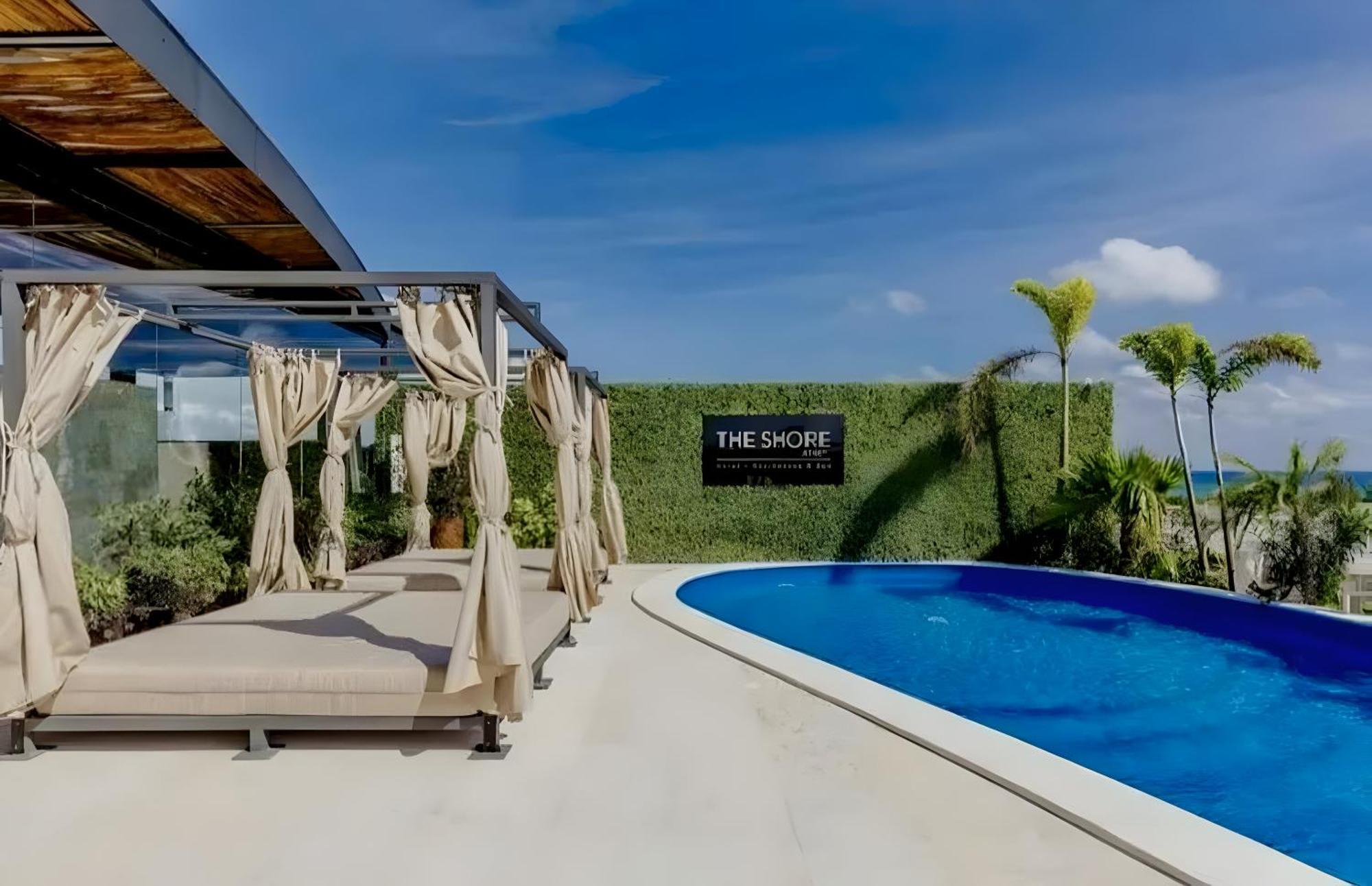 The Shore - Chic Getaway - Steps Away *