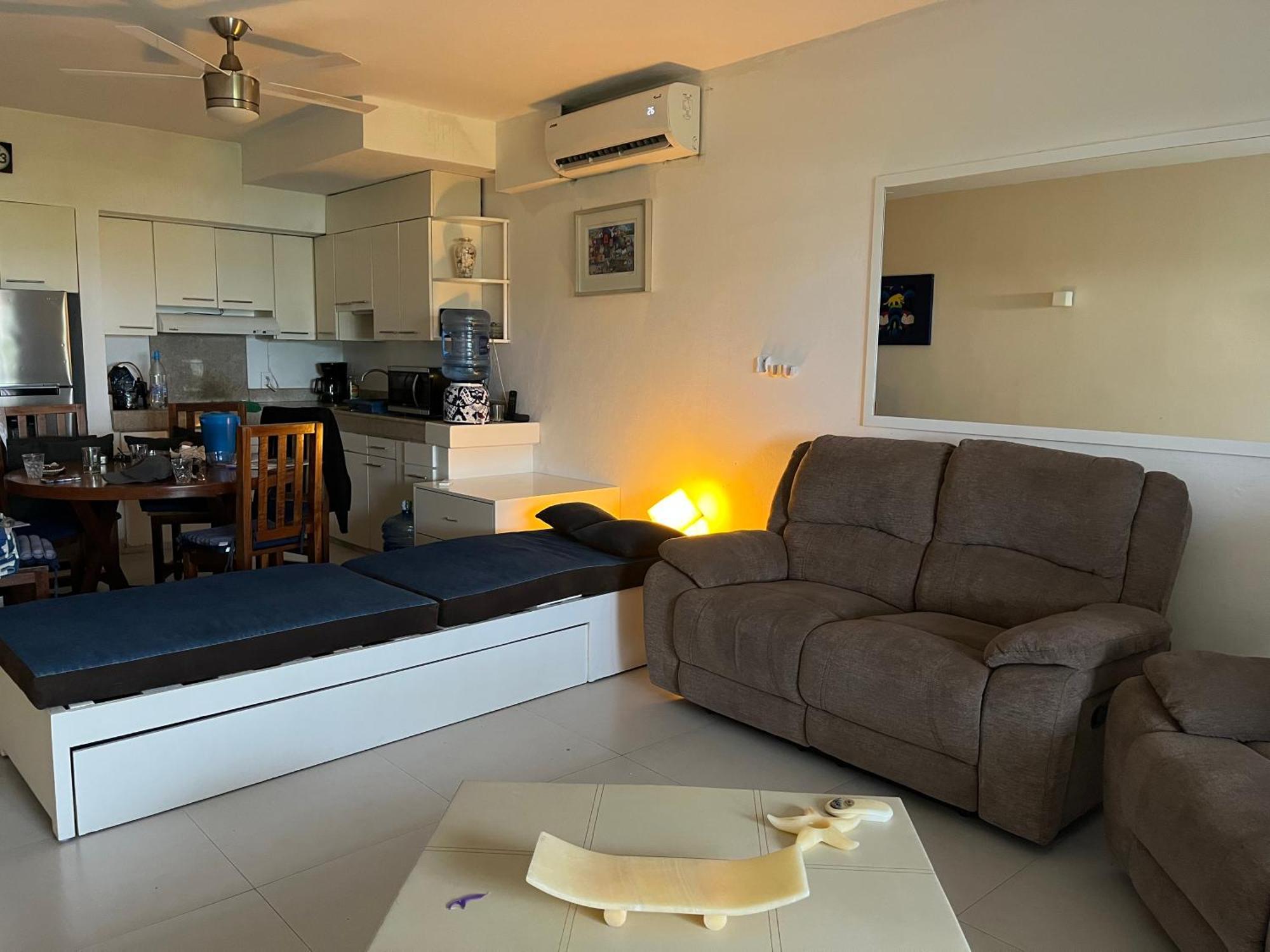 Beachfront 1 Bedroom Ocean View *
