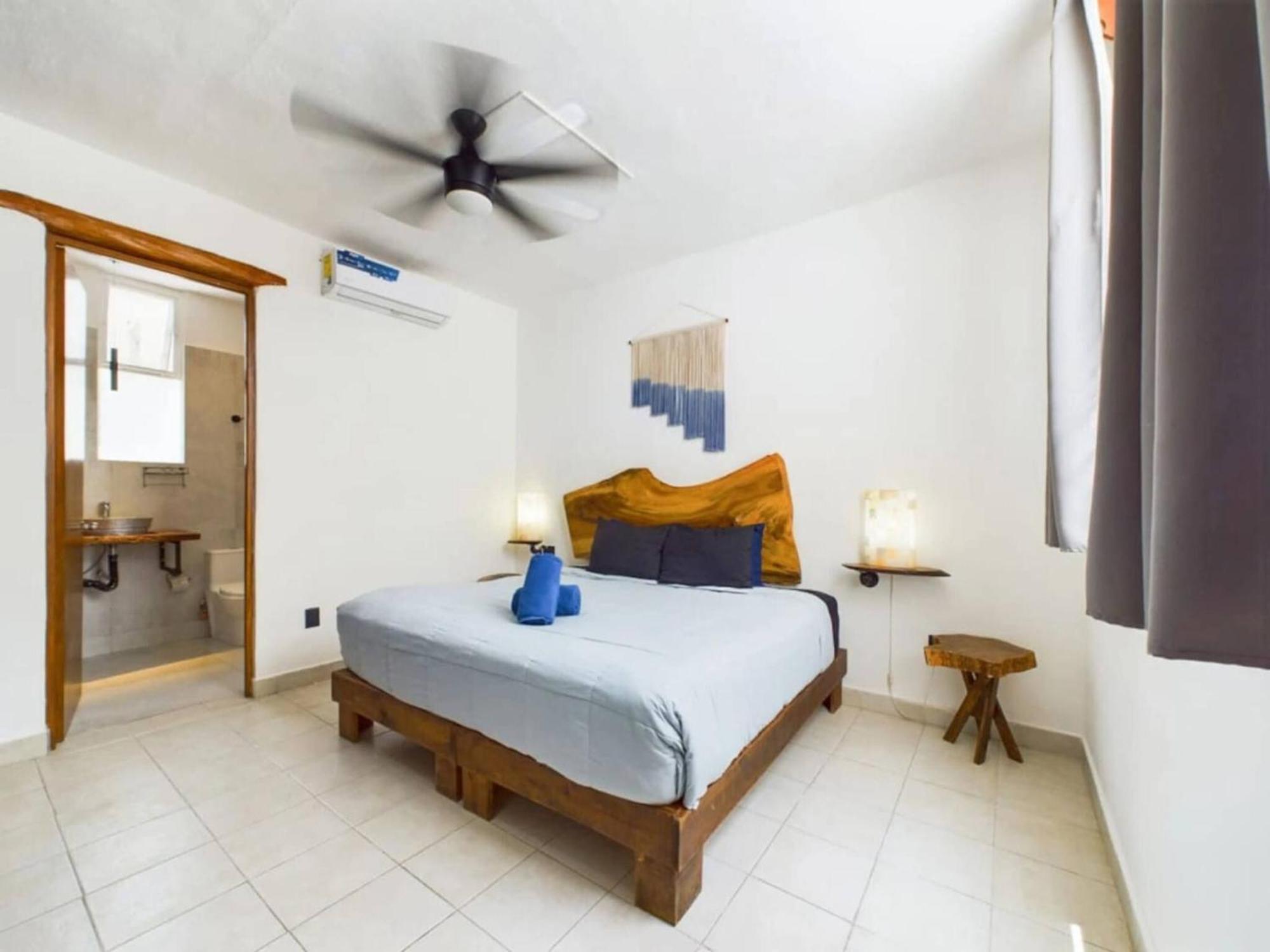 Căn hộ Stylish 2br Penthouse Rooftop In