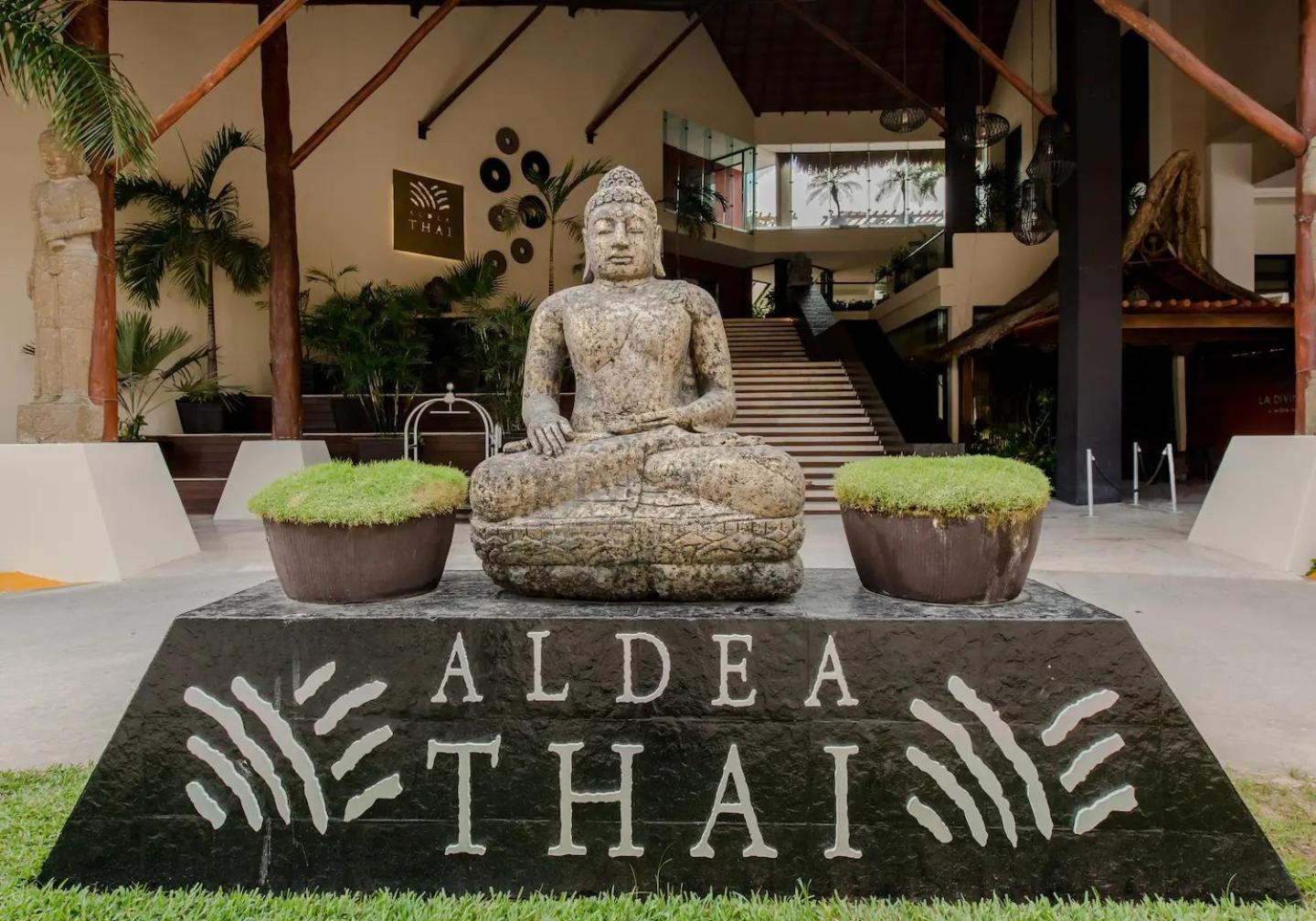 Aparthotel Aldea Thai Downtown Oceanview Residences Playa del Carmen